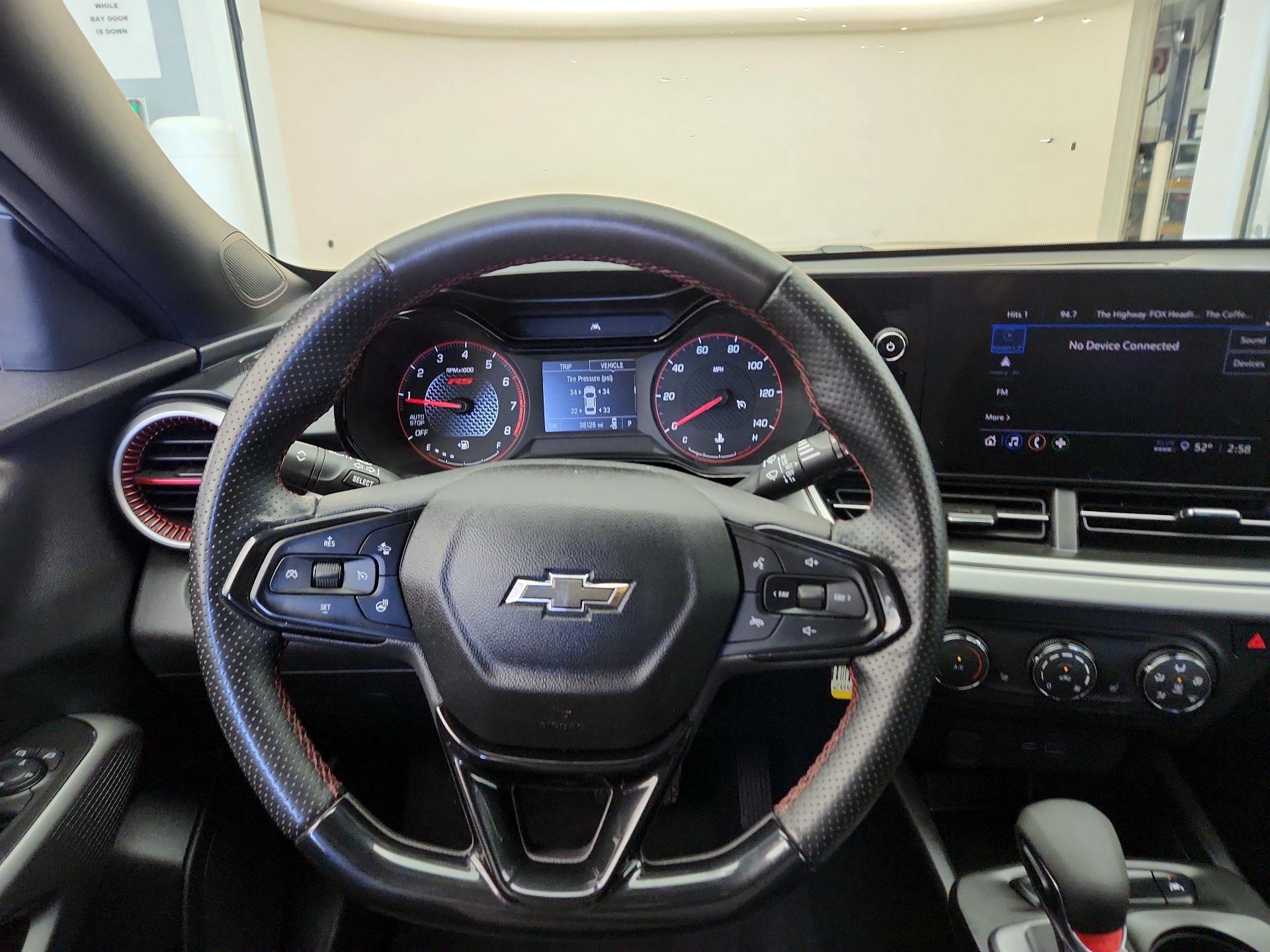 Thumbnail: 2024 Chevrolet Trax - 10