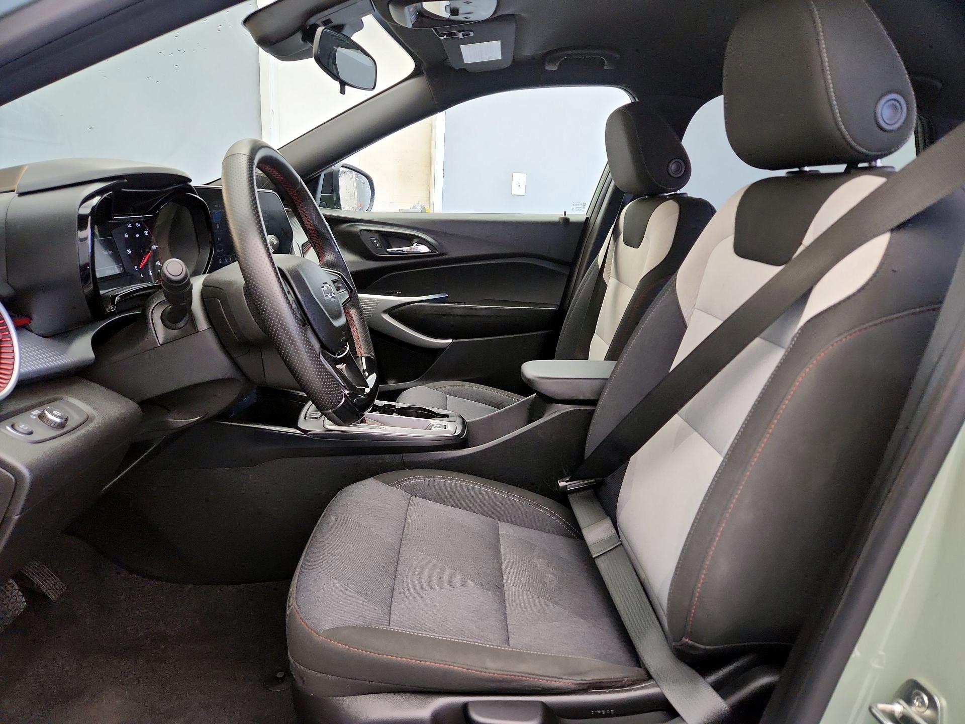 Thumbnail: 2024 Chevrolet Trax - 11