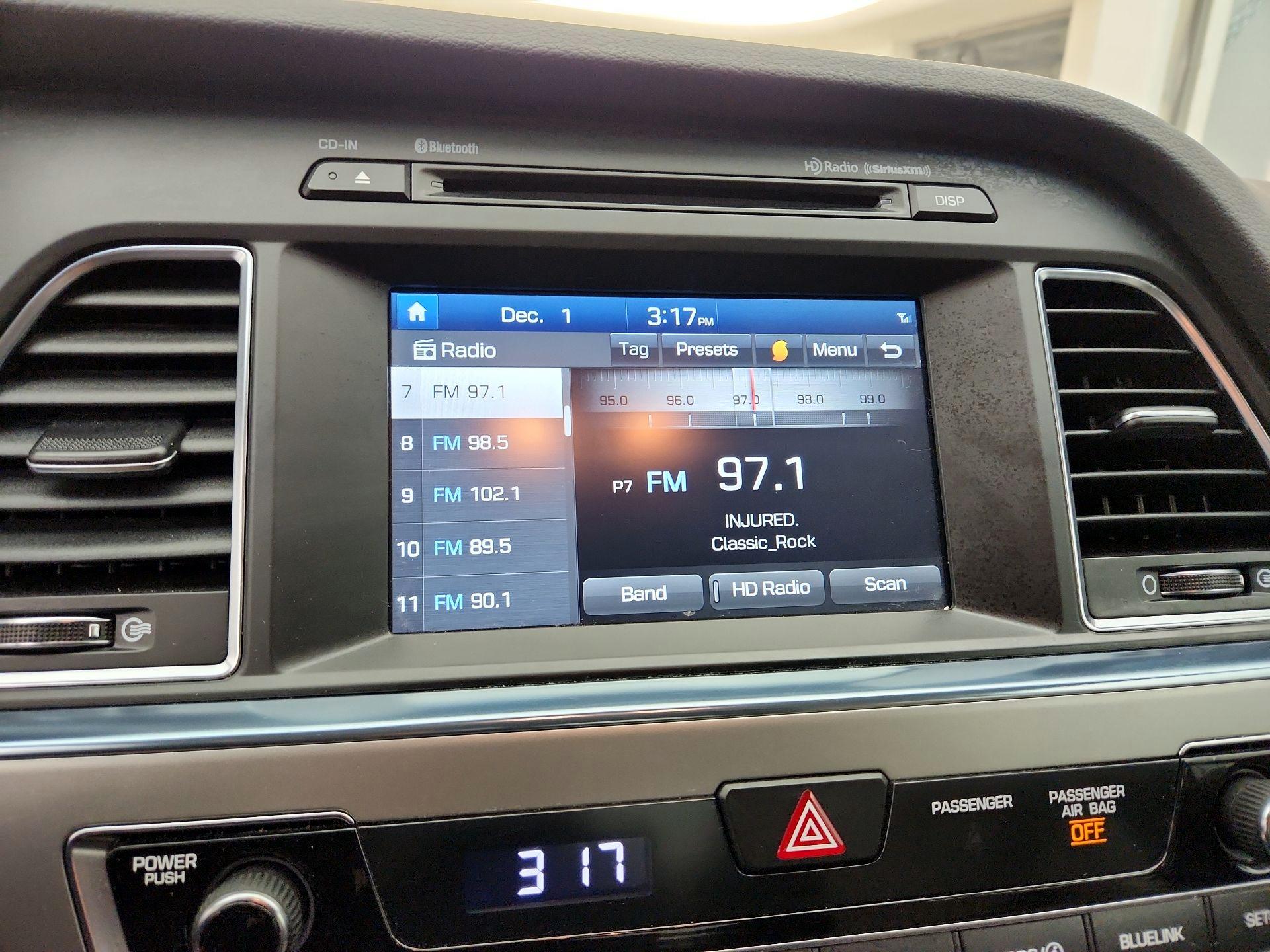 Thumbnail: 2017 Hyundai Sonata - 15