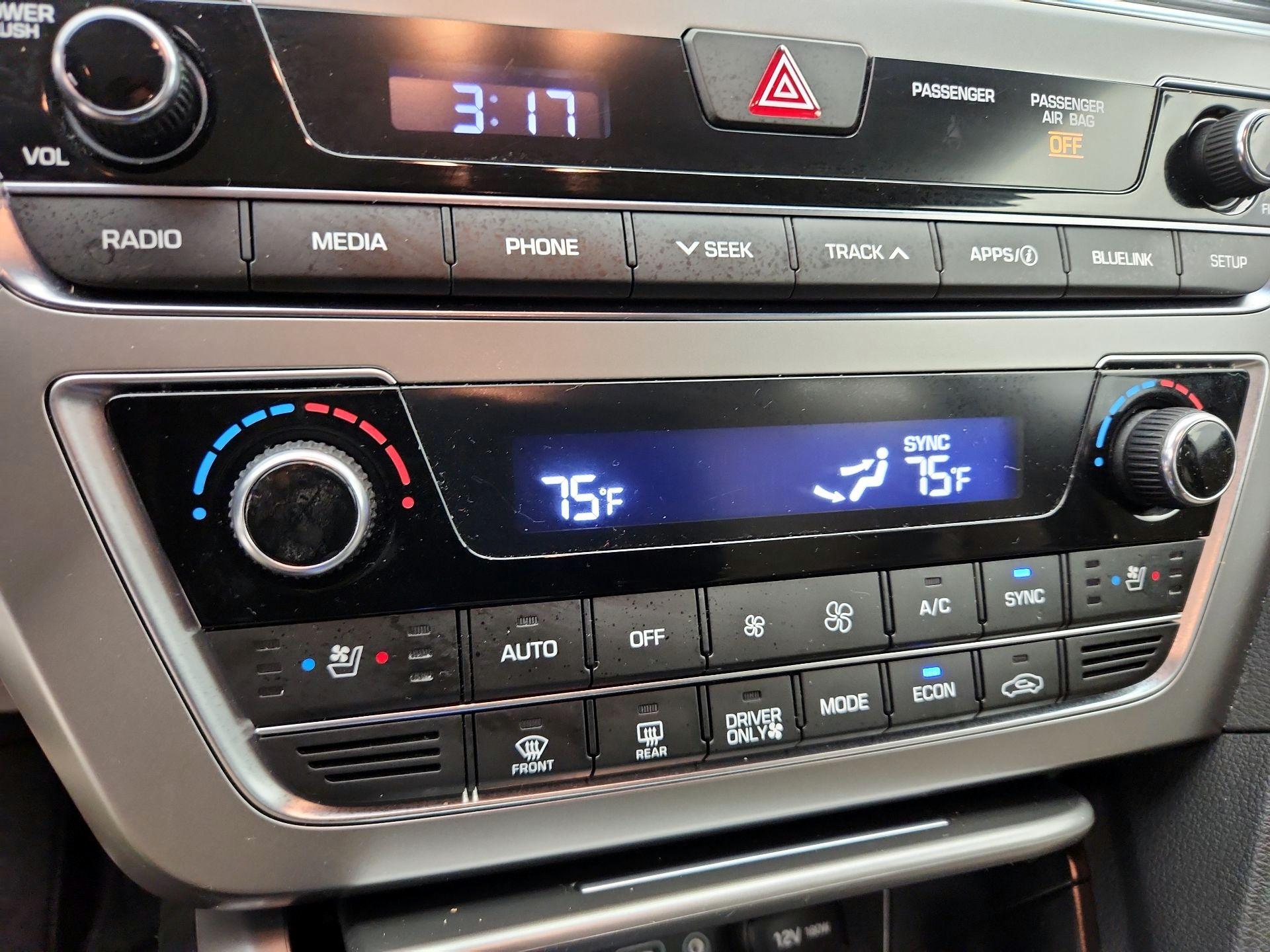 Thumbnail: 2017 Hyundai Sonata - 16