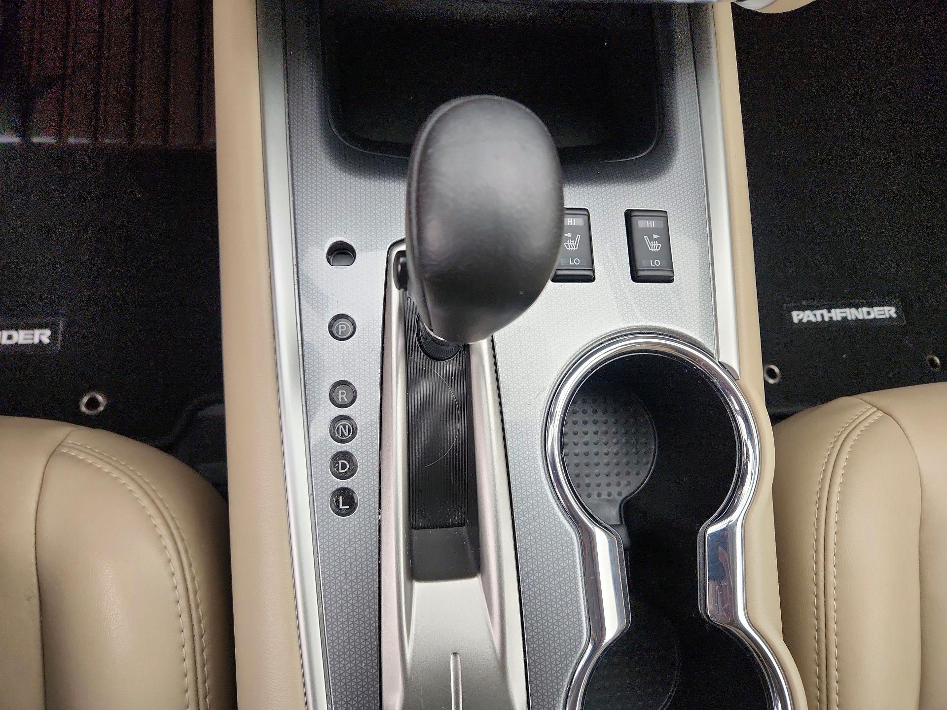 Thumbnail: 2018 Nissan Pathfinder - 18