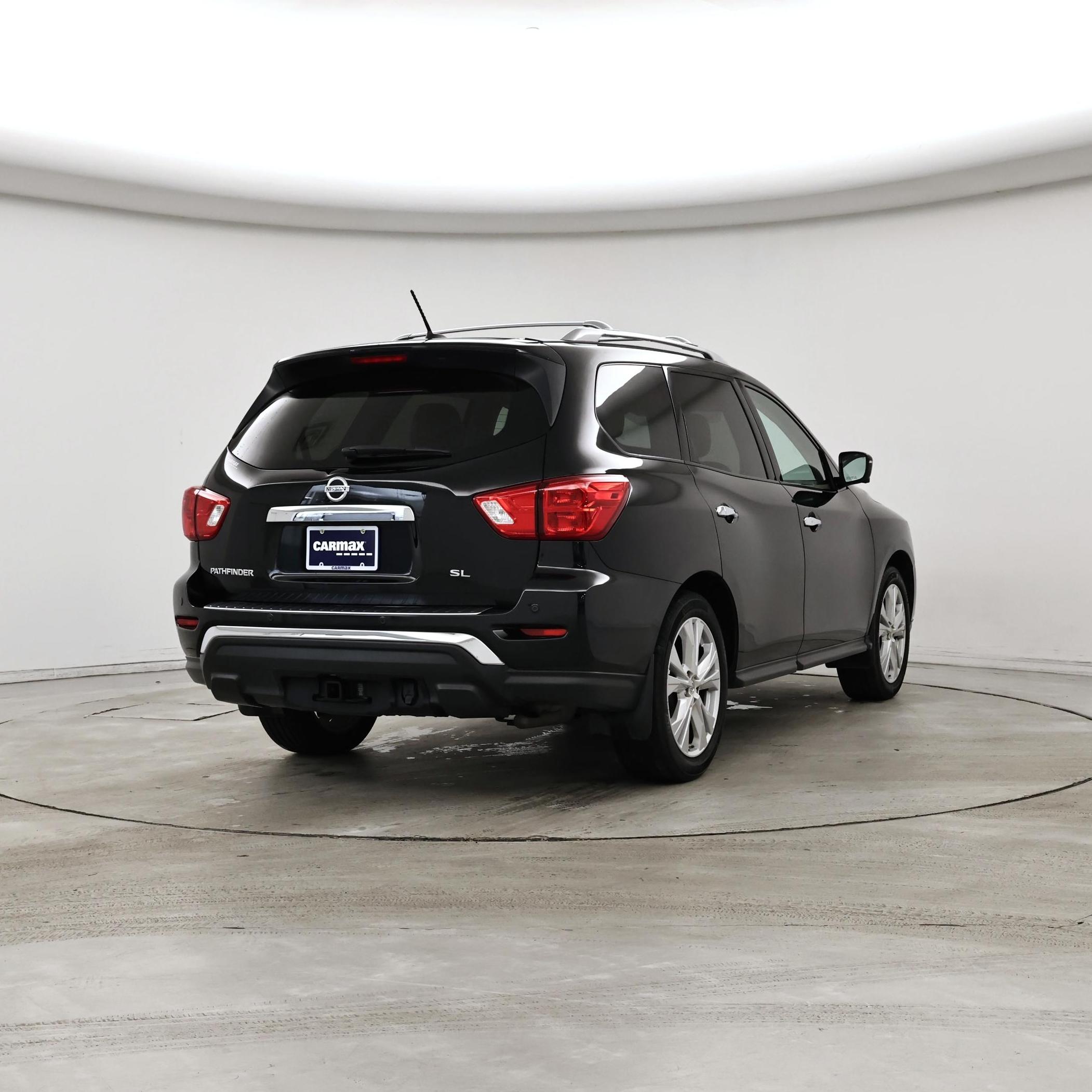 Thumbnail: 2018 Nissan Pathfinder - 8