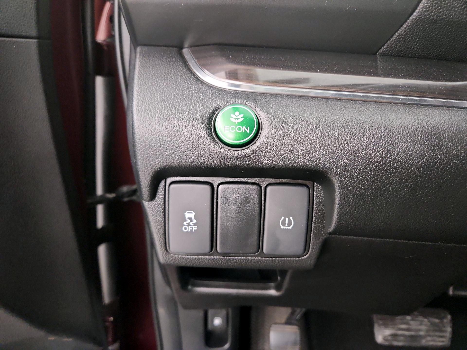 Thumbnail: 2015 Honda CR-V - 13