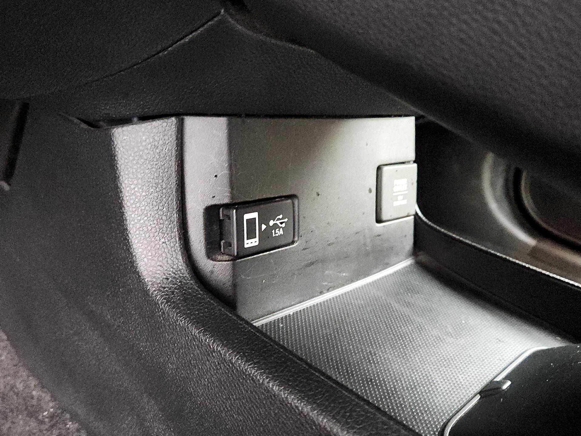 Thumbnail: 2016 Honda Civic - 18