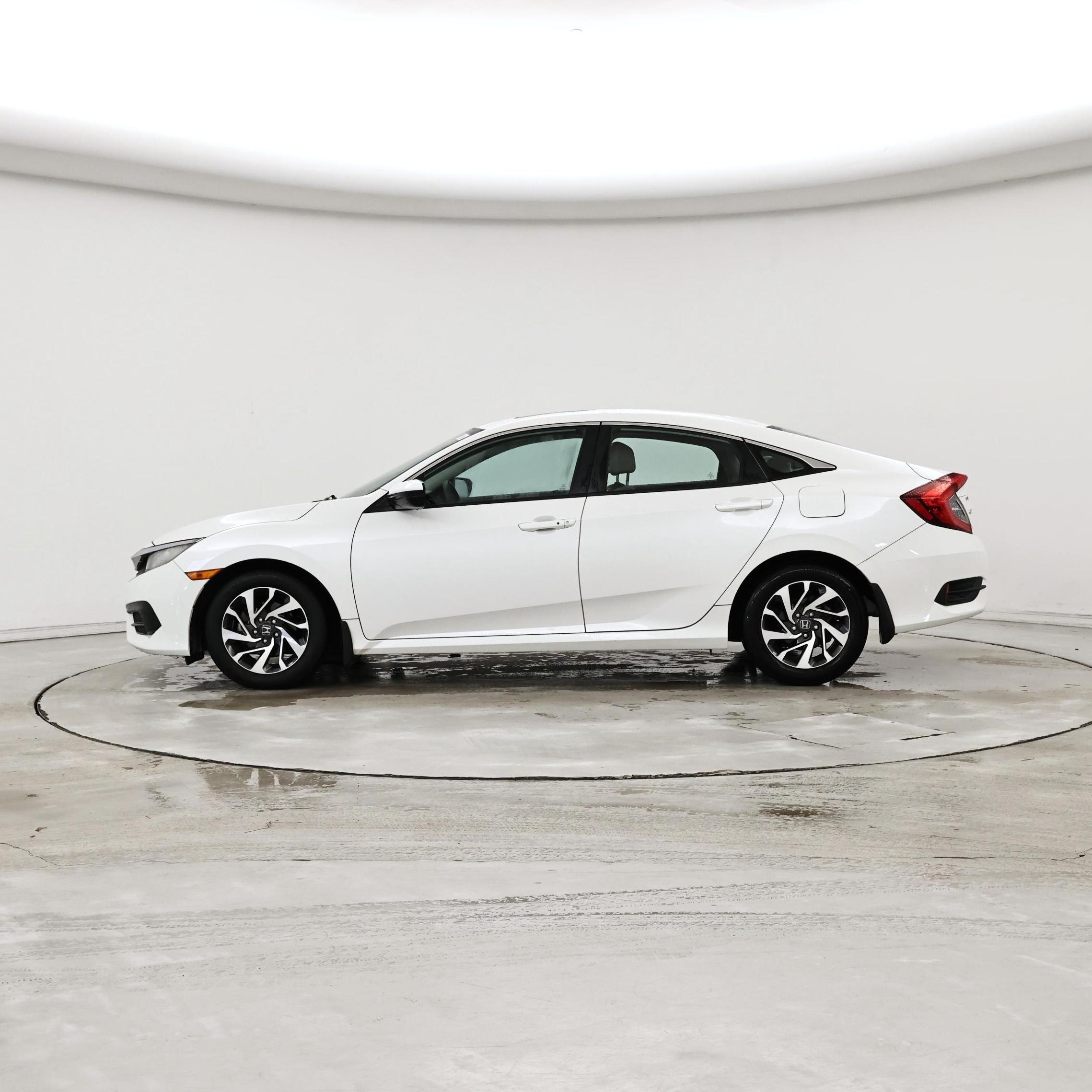 Thumbnail: 2016 Honda Civic - 3