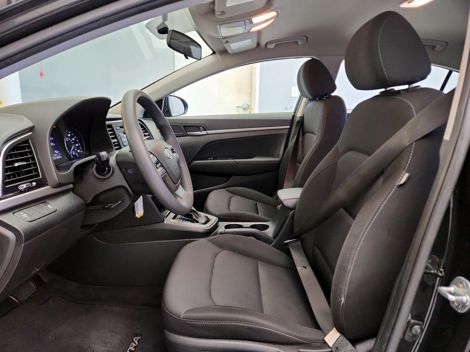 Thumbnail: 2018 Hyundai Elantra - 11