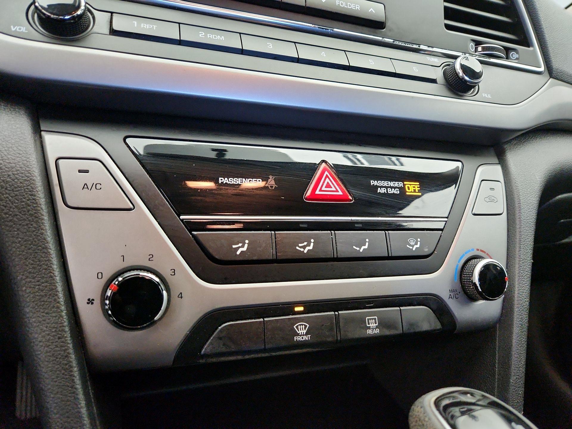 Thumbnail: 2018 Hyundai Elantra - 15