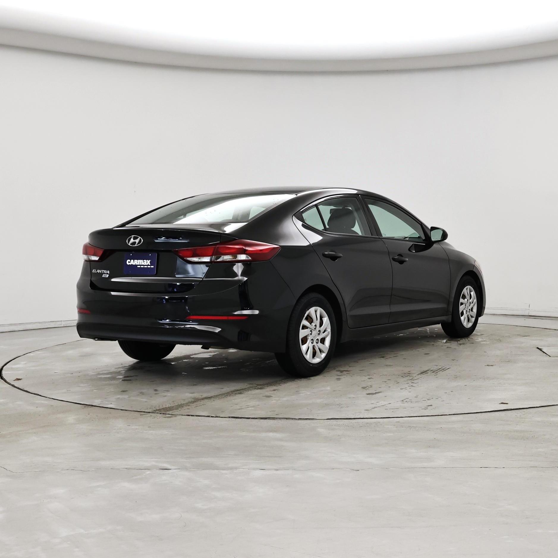 Thumbnail: 2018 Hyundai Elantra - 8