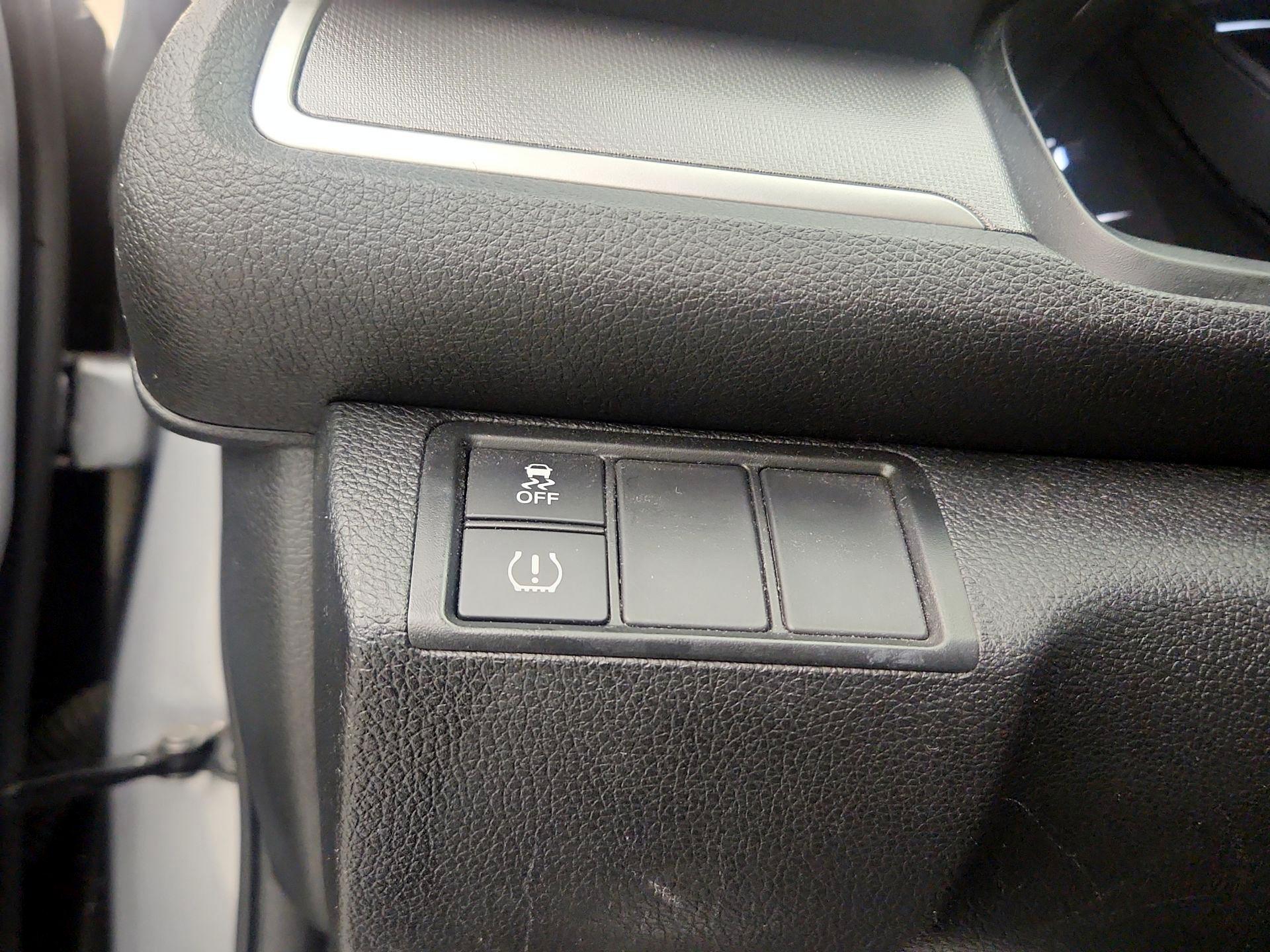 Thumbnail: 2016 Honda Civic - 13