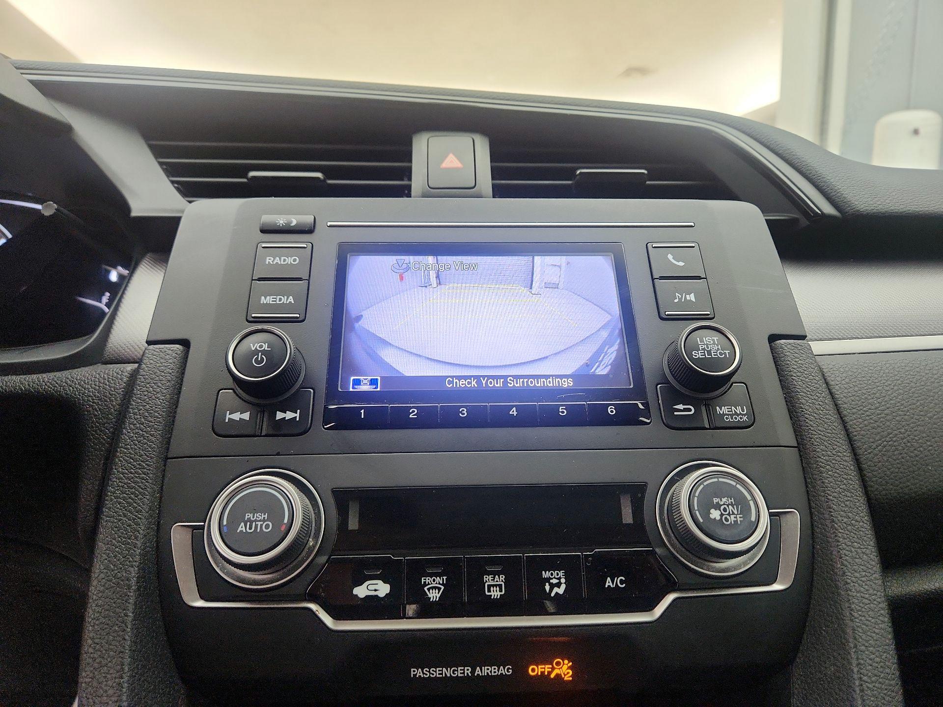 Thumbnail: 2016 Honda Civic - 14