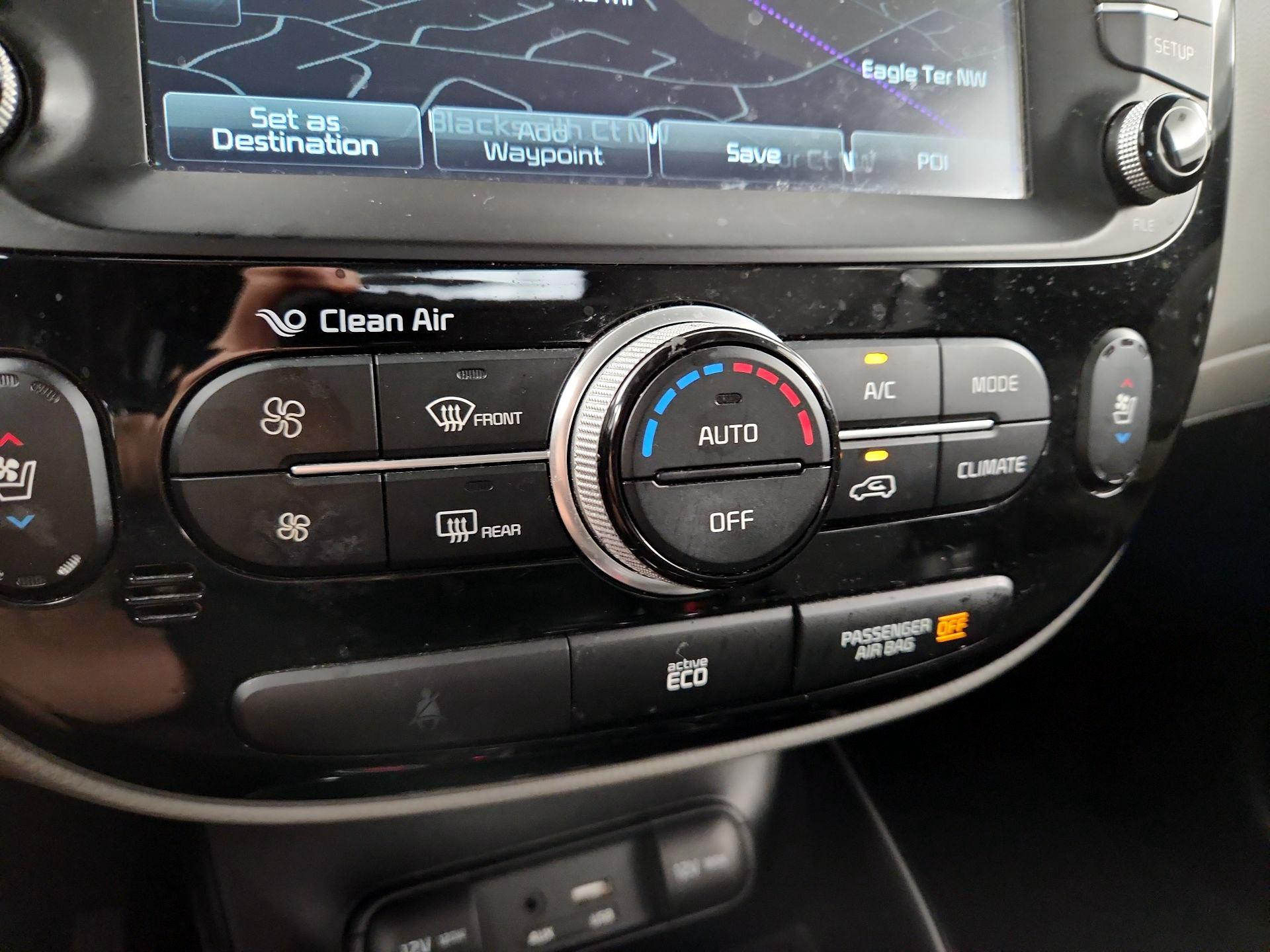 Thumbnail: 2016 Kia Soul - 17