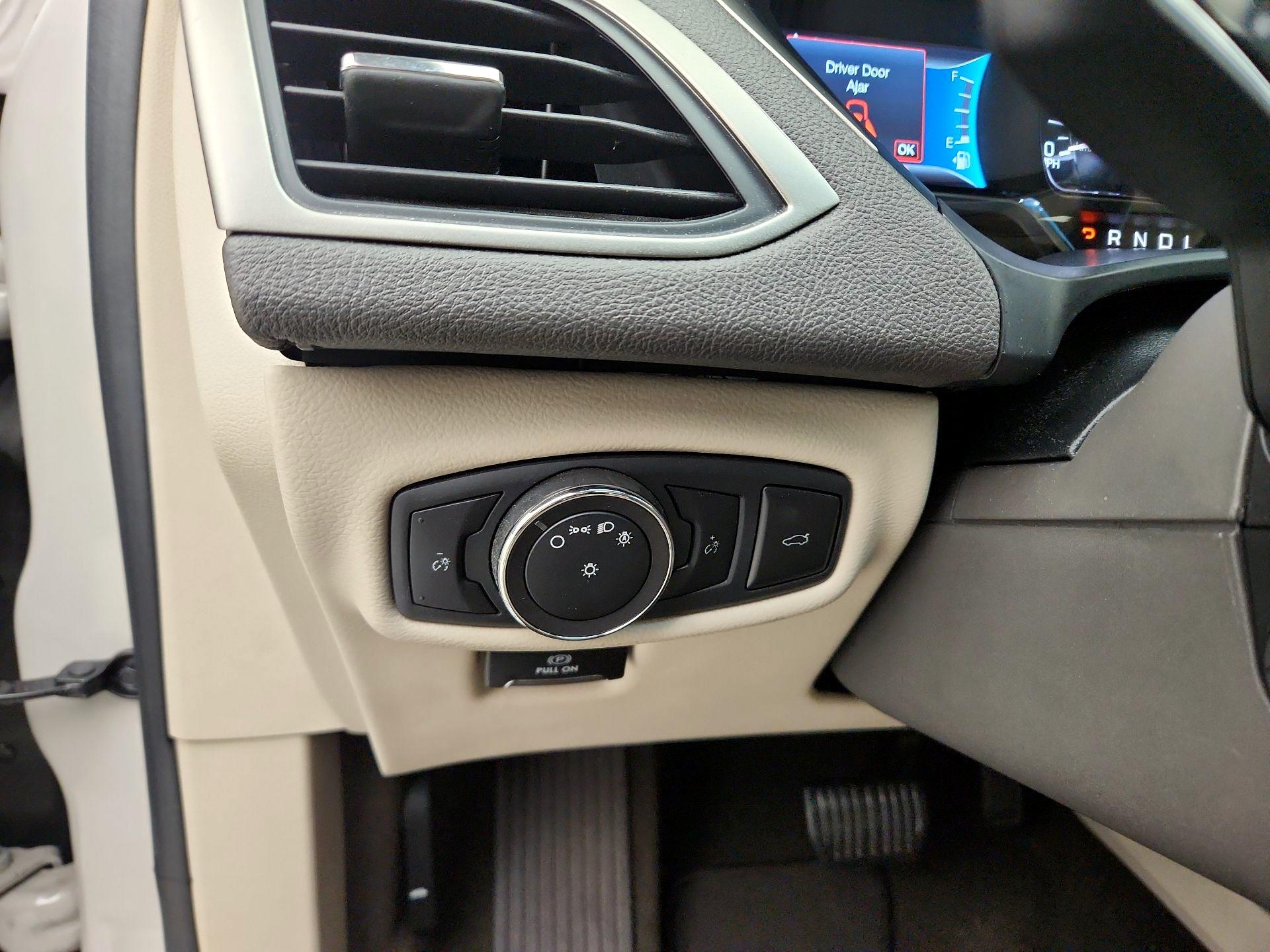 Thumbnail: 2019 Lincoln MKZ - 13