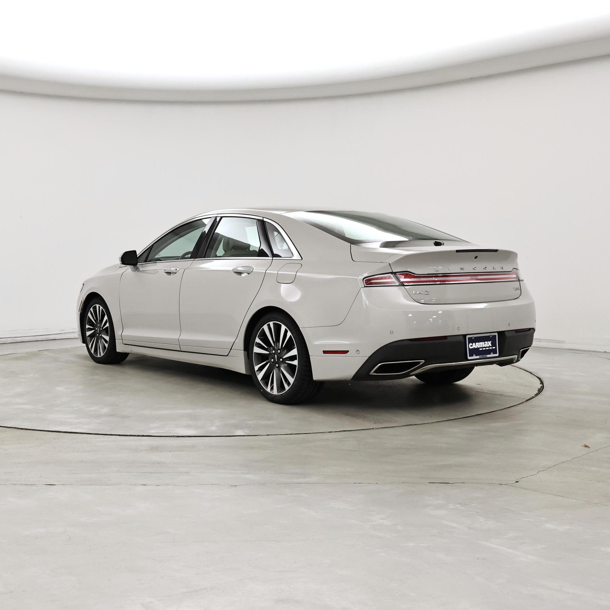 Thumbnail: 2019 Lincoln MKZ - 2