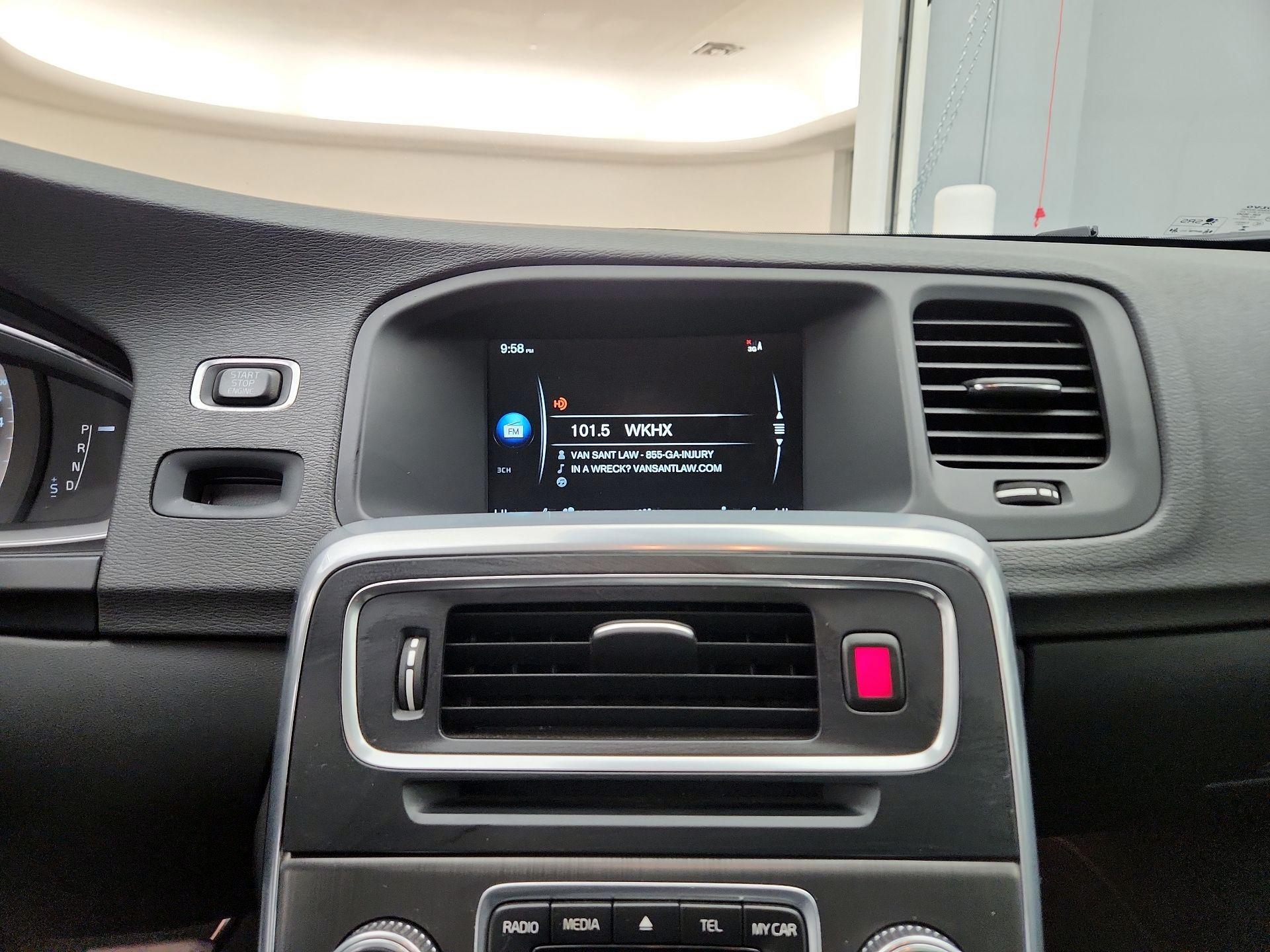 Thumbnail: 2015 Volvo S60 - 16