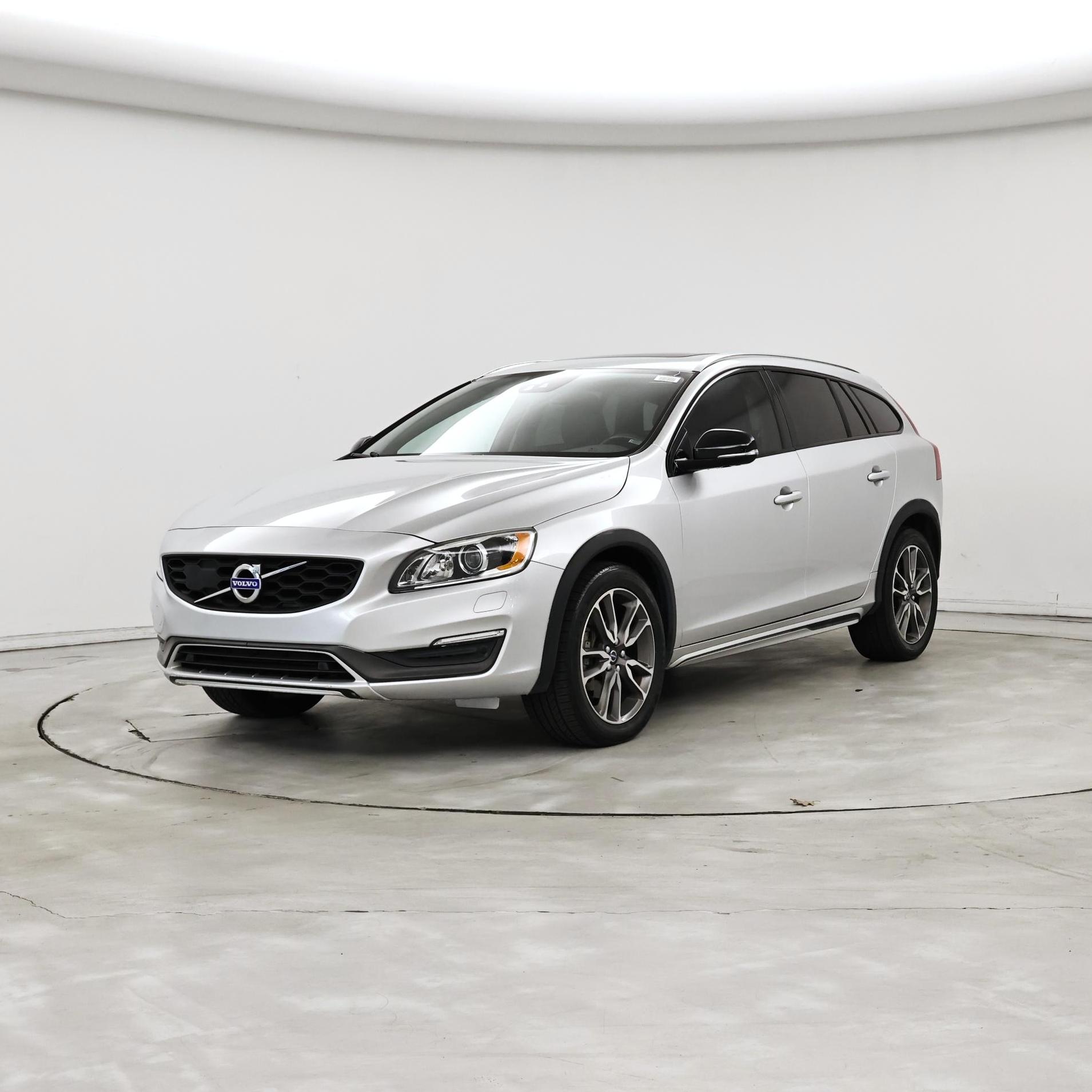 Thumbnail: 2015 Volvo S60 - 4