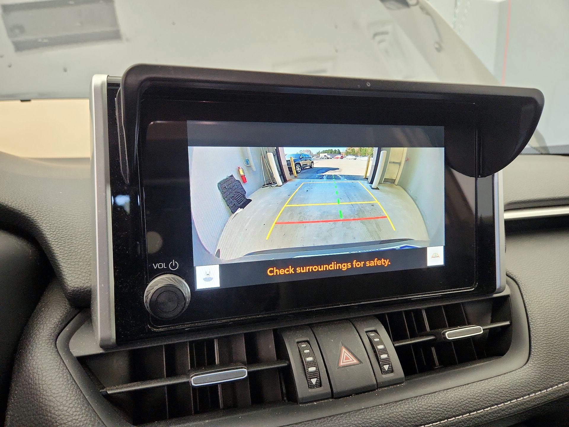 Thumbnail: 2024 Toyota RAV4 - 14