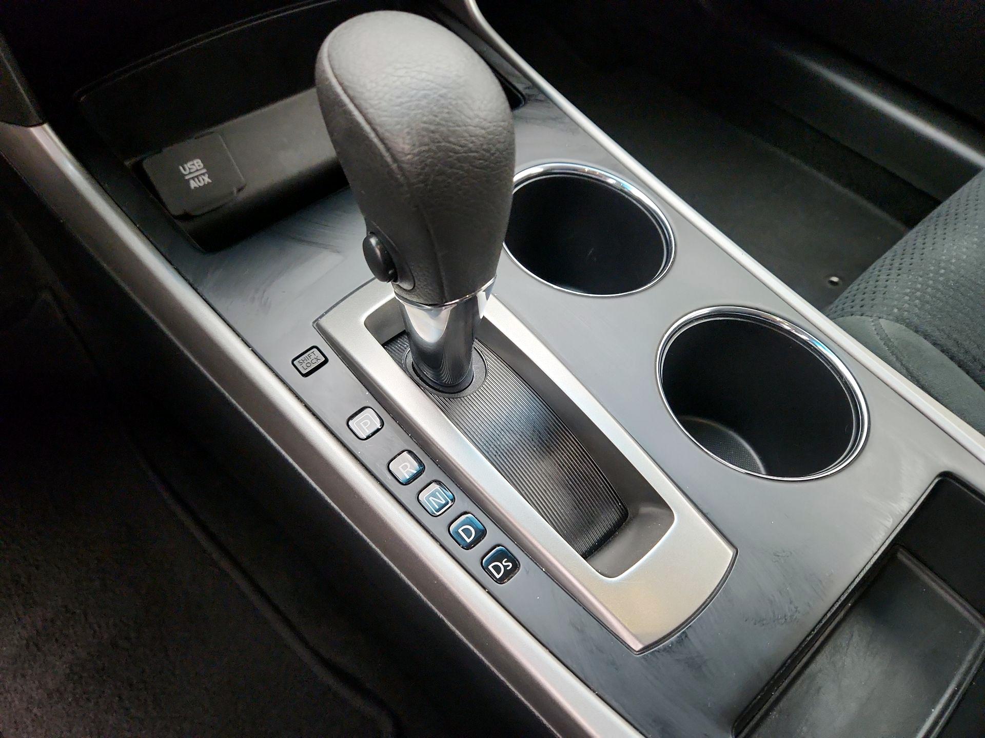 Thumbnail: 2015 Nissan Altima - 17