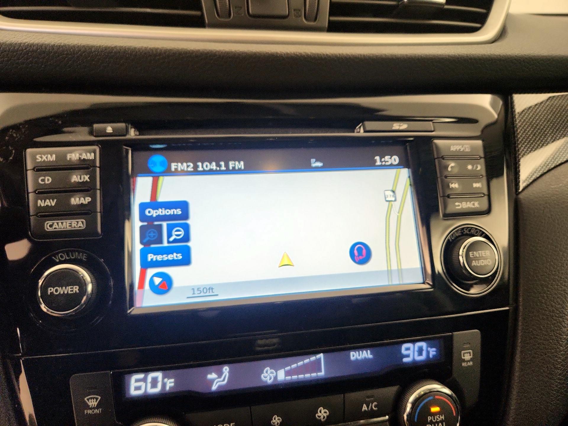 Thumbnail: 2016 Nissan Rogue - 14