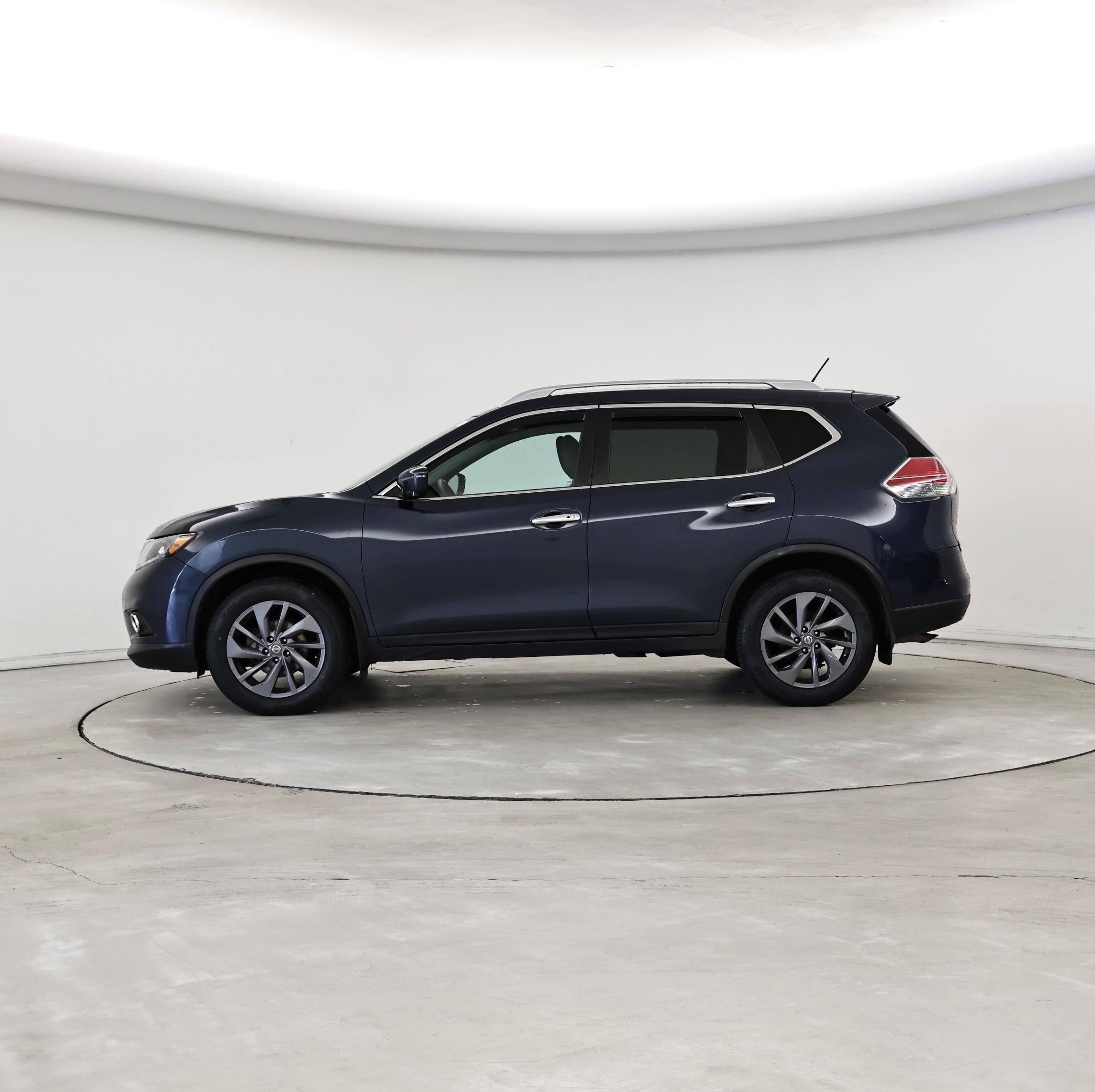 Thumbnail: 2016 Nissan Rogue - 3