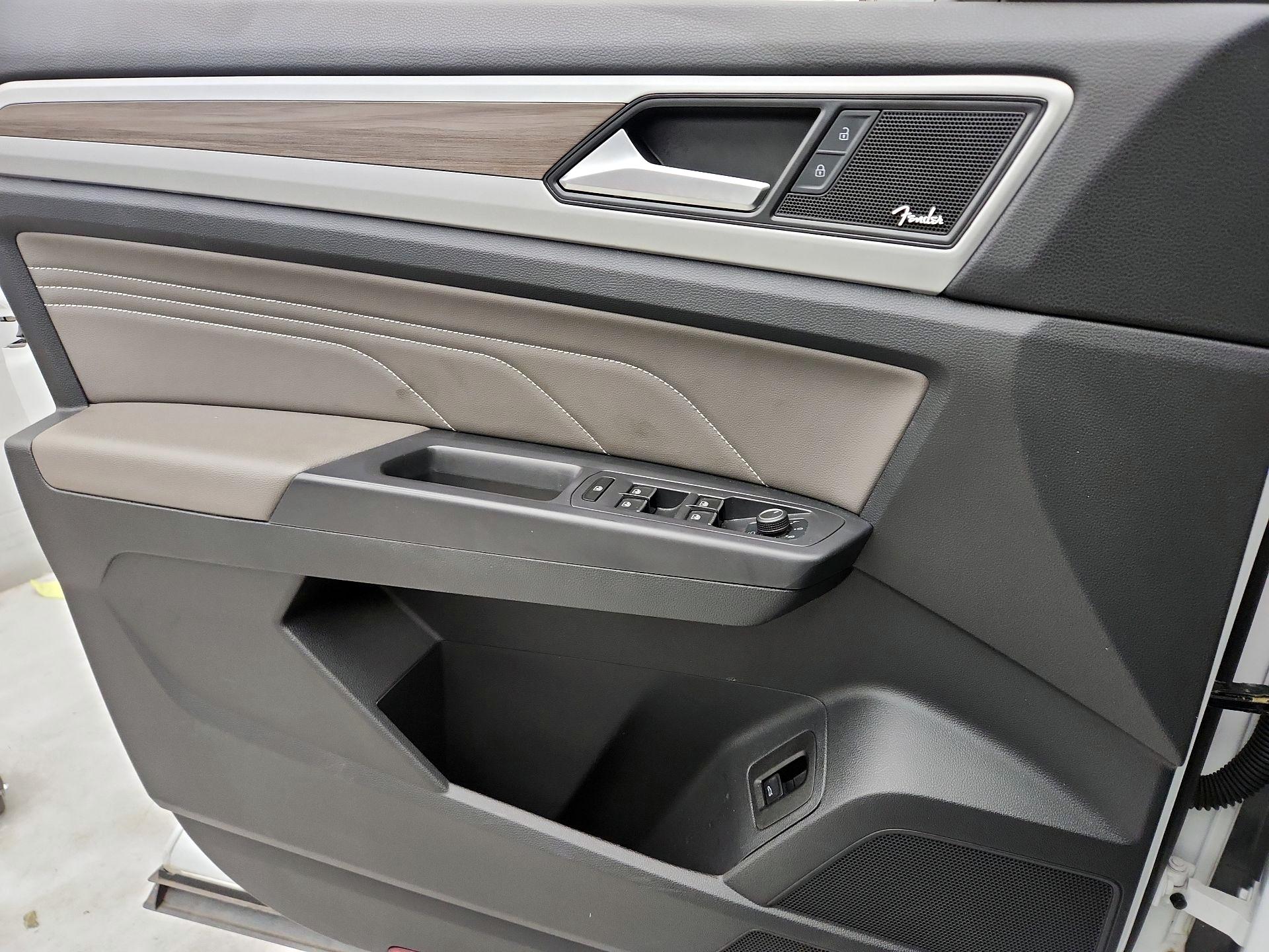 Thumbnail: 2021 Volkswagen Atlas - 12