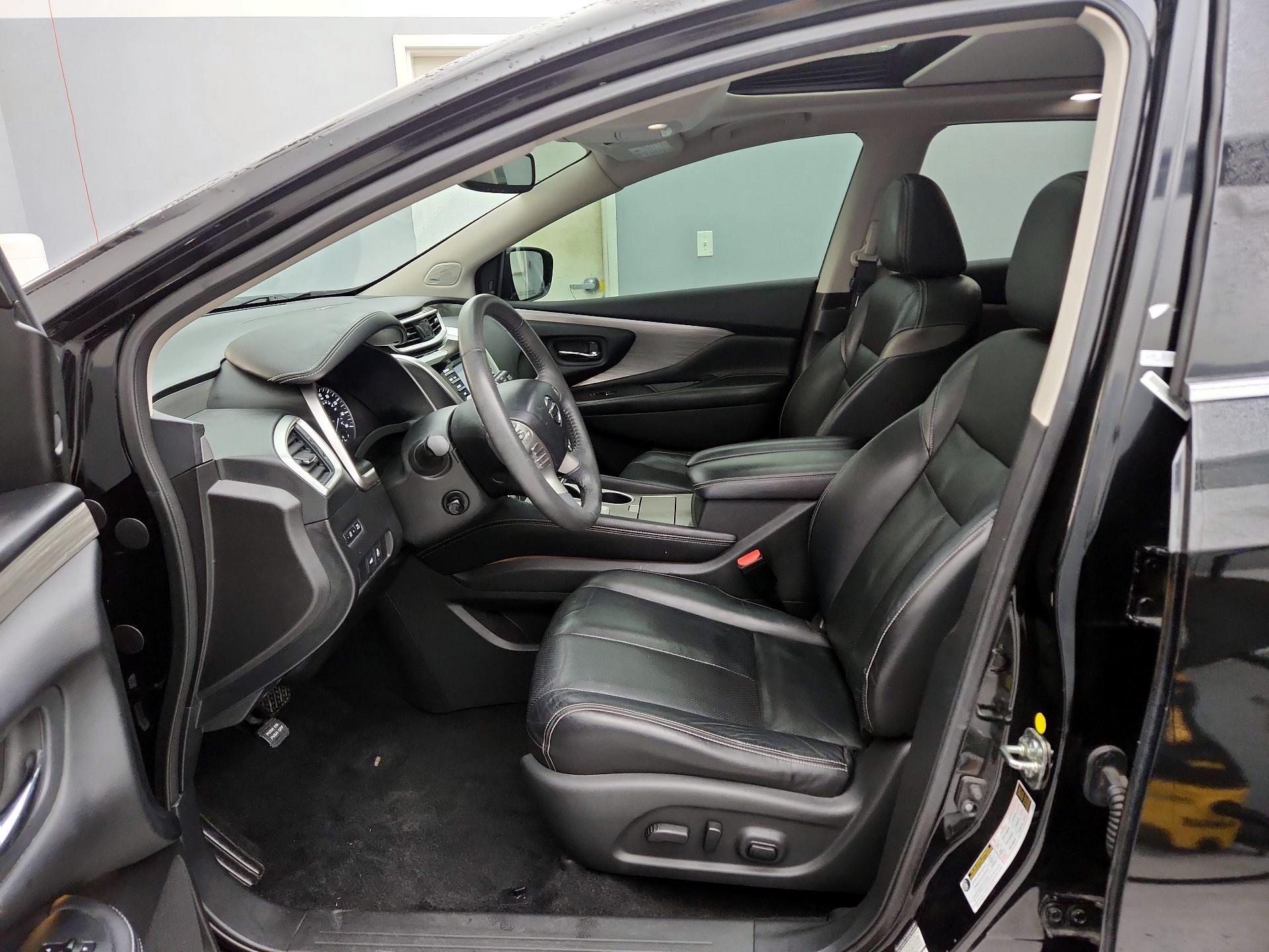 Thumbnail: 2015 Nissan Murano - 11