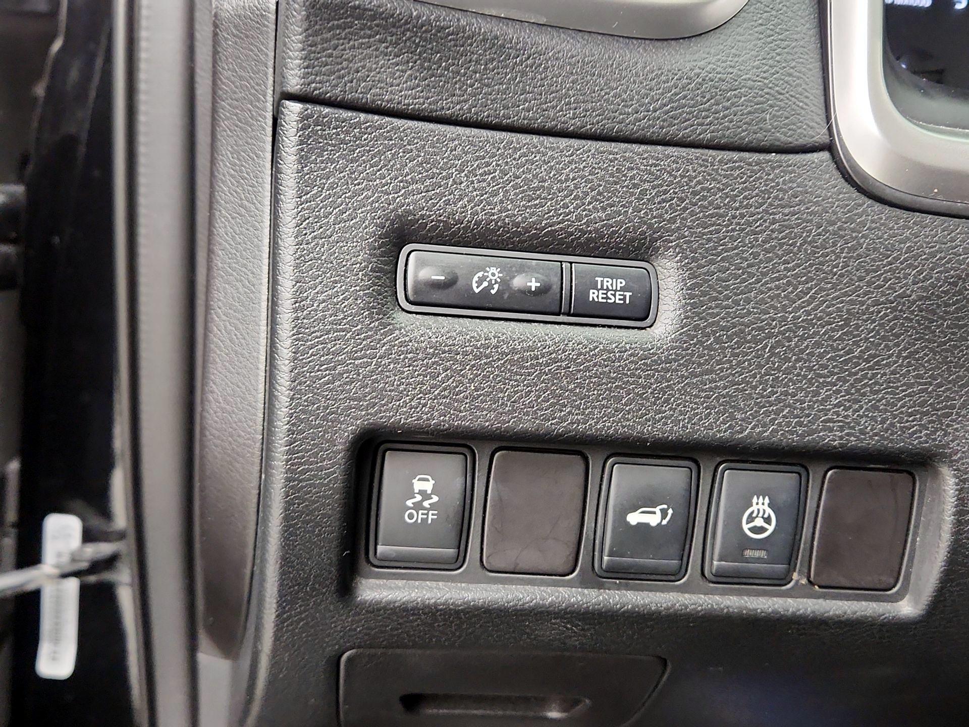 Thumbnail: 2015 Nissan Murano - 13