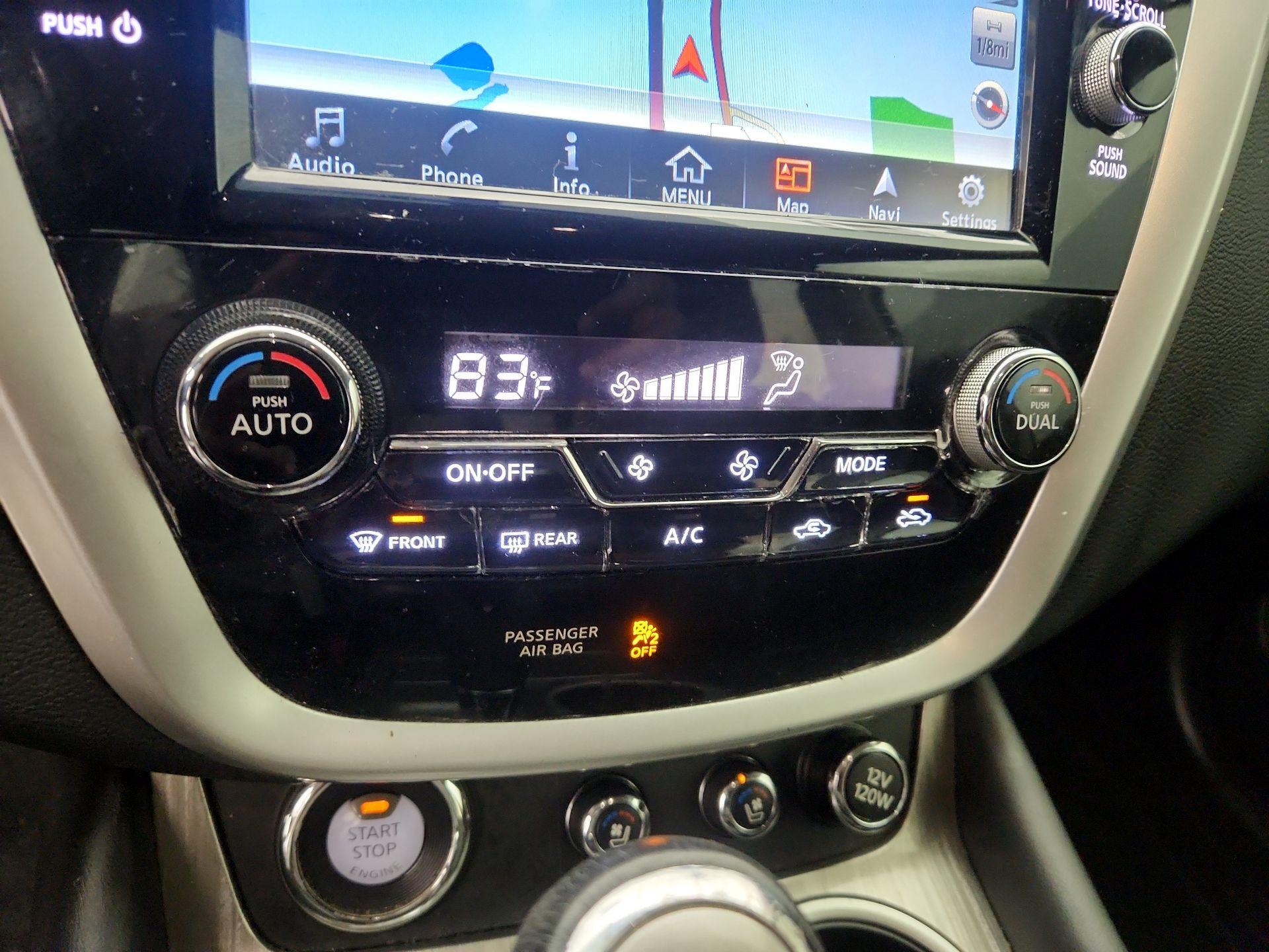 Thumbnail: 2015 Nissan Murano - 17