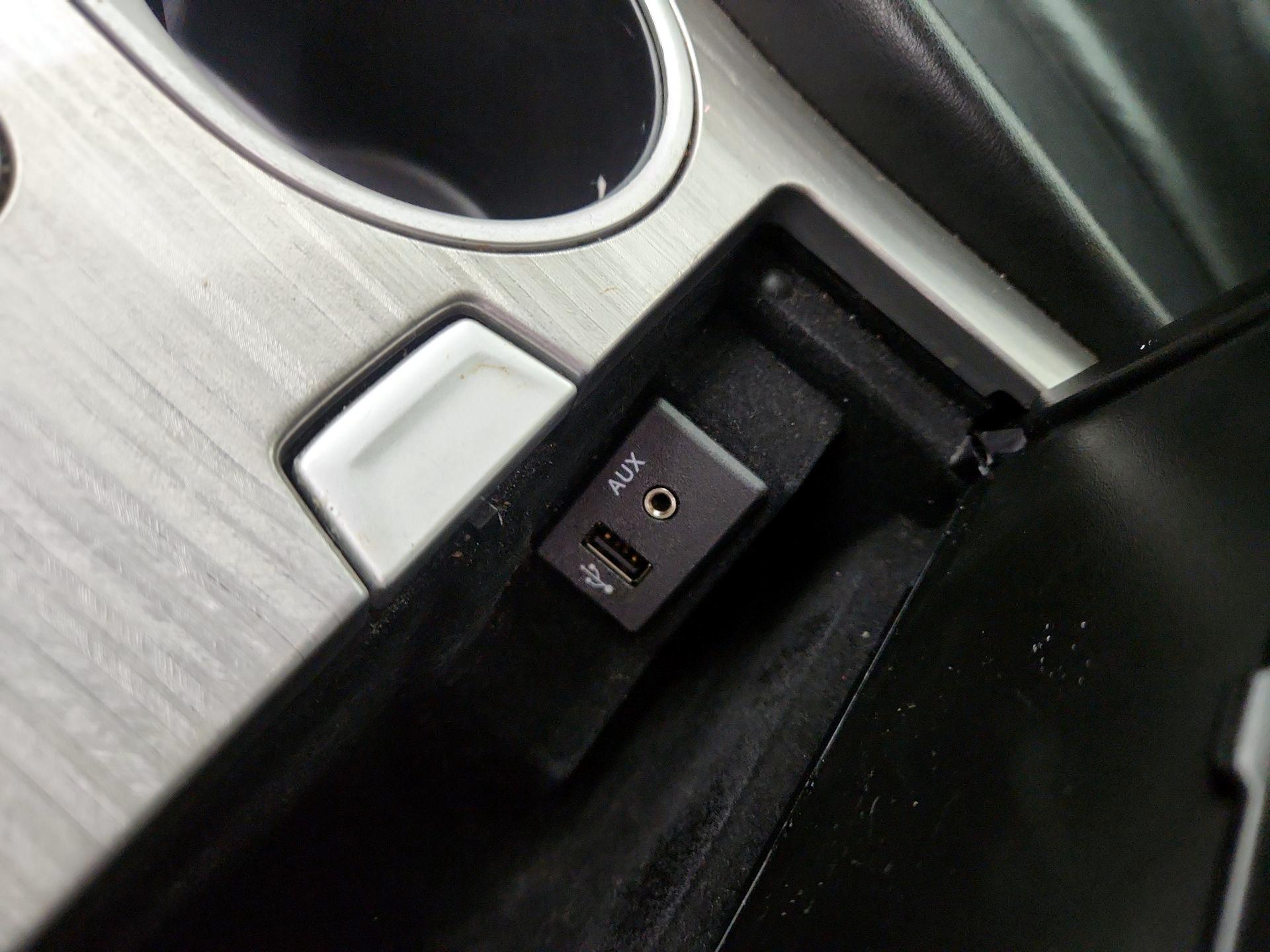 Thumbnail: 2015 Nissan Murano - 19