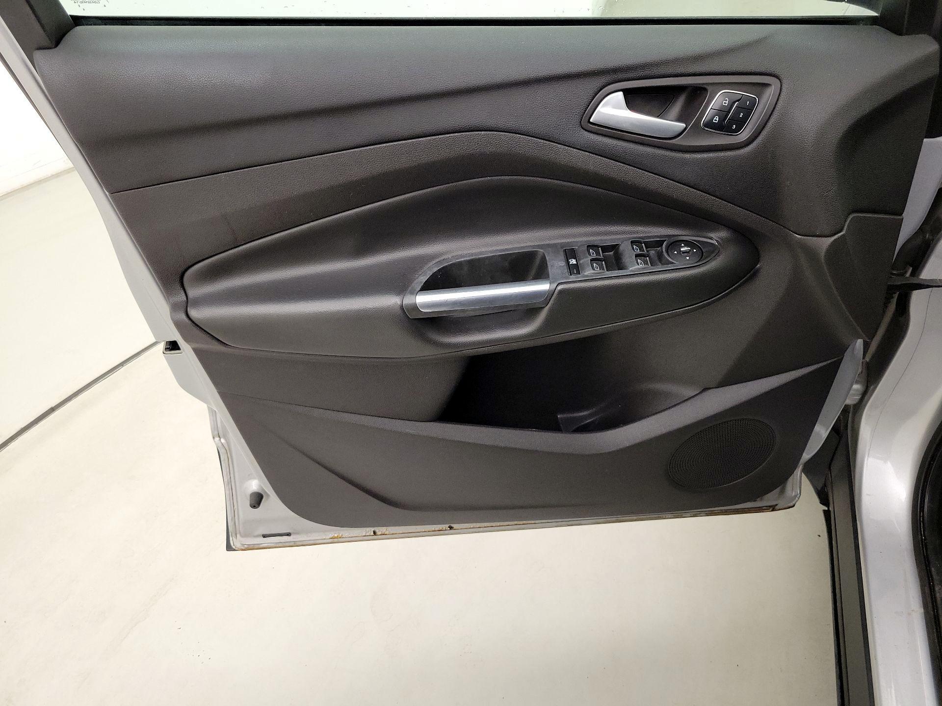 Thumbnail: 2014 Ford Escape - 12