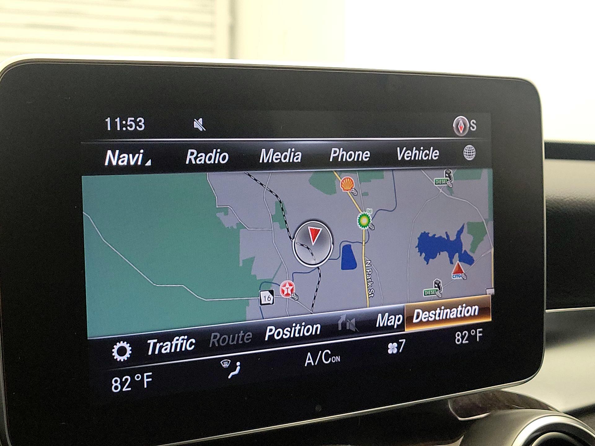 Thumbnail: 2018 Mercedes-Benz C-Class - 14