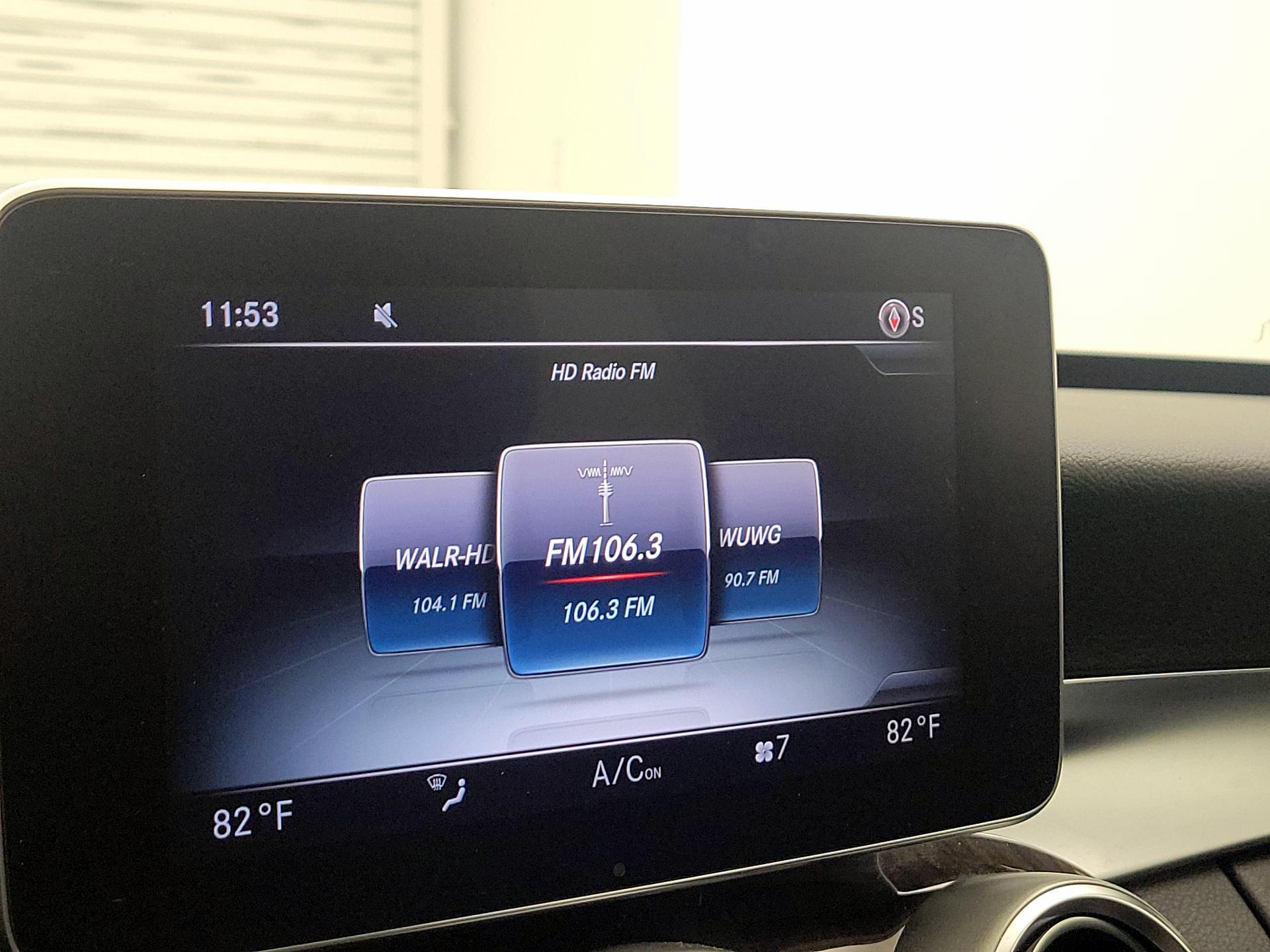 Thumbnail: 2018 Mercedes-Benz C-Class - 16