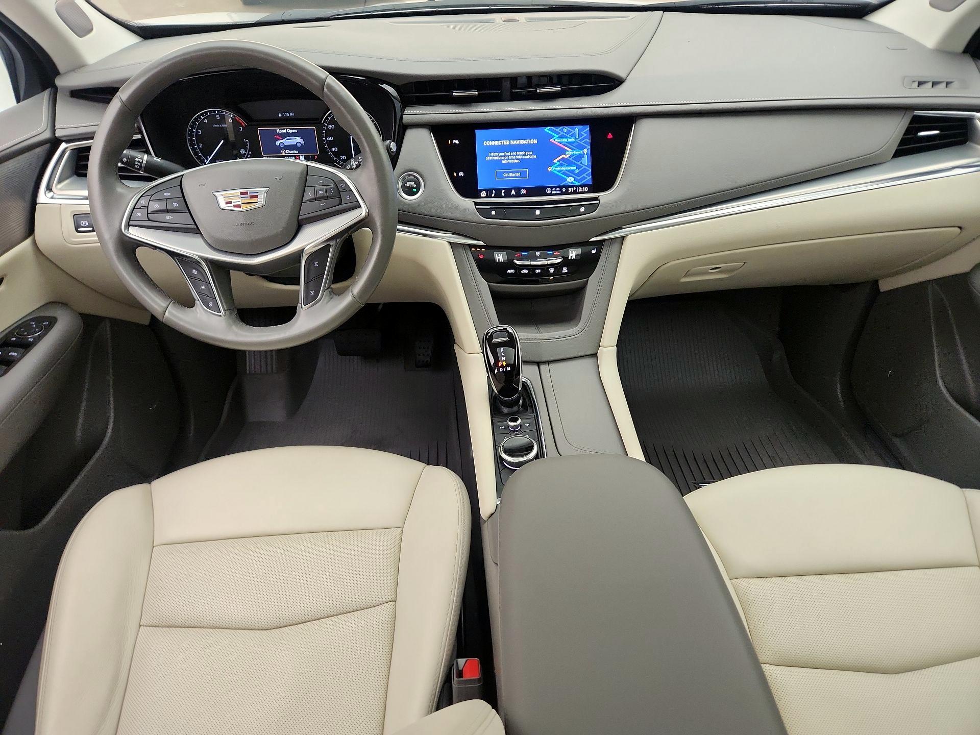 Thumbnail: 2021 Cadillac XT5 - 9