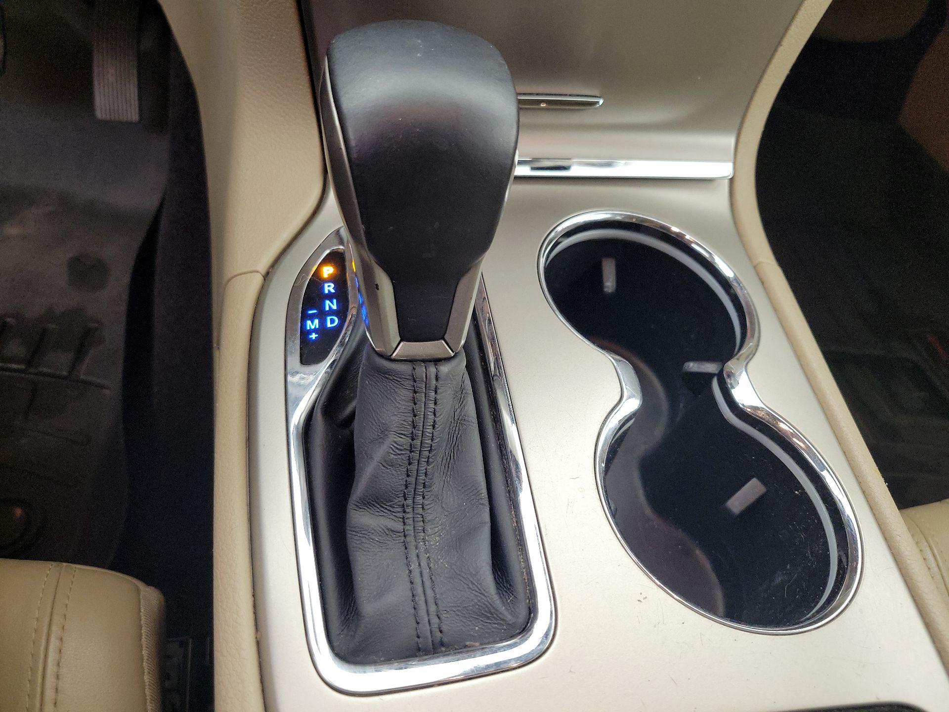 Thumbnail: 2017 Jeep Grand Cherokee - 18