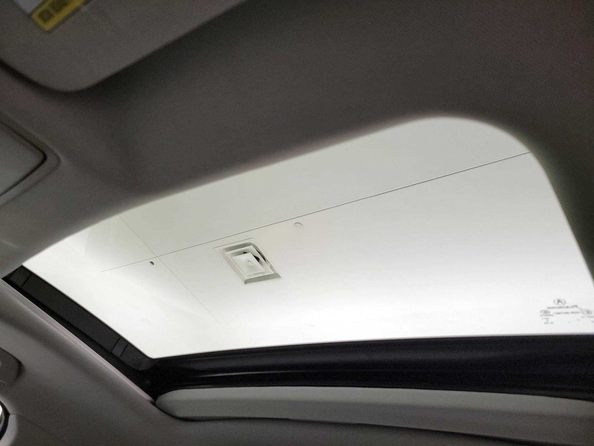 Thumbnail: 2014 Acura MDX - 19