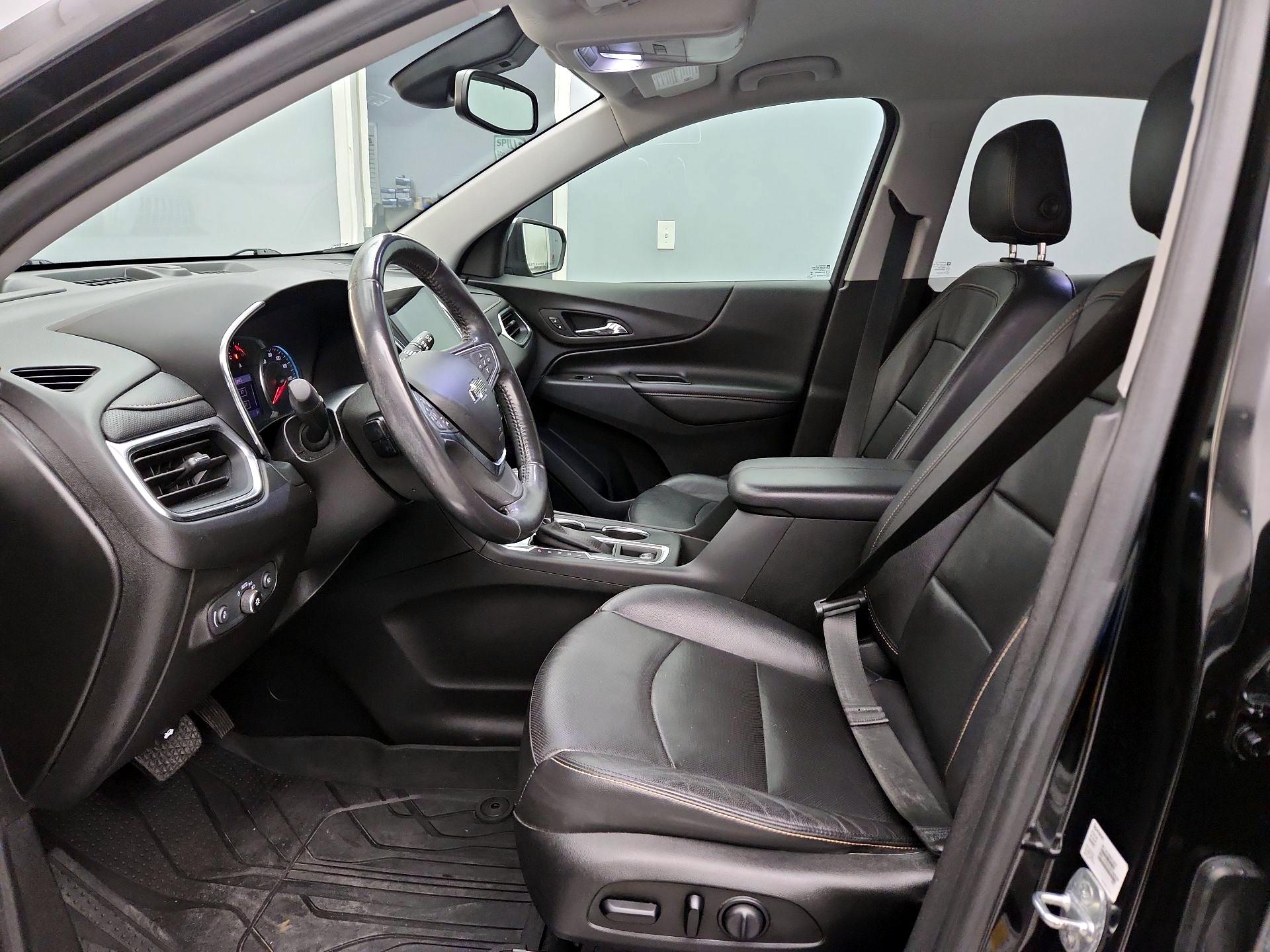 Thumbnail: 2020 Chevrolet Equinox - 11