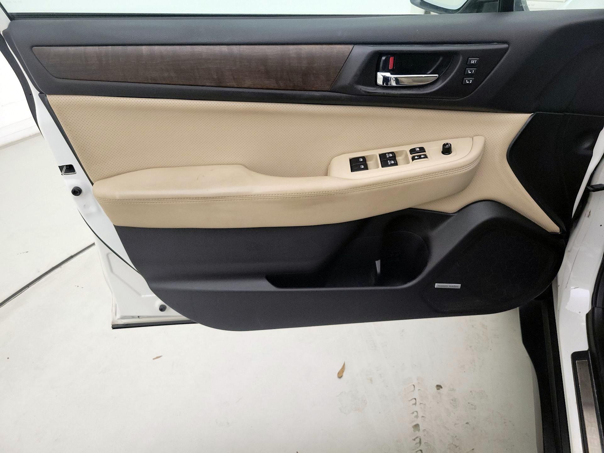 Thumbnail: 2017 Subaru Outback - 12