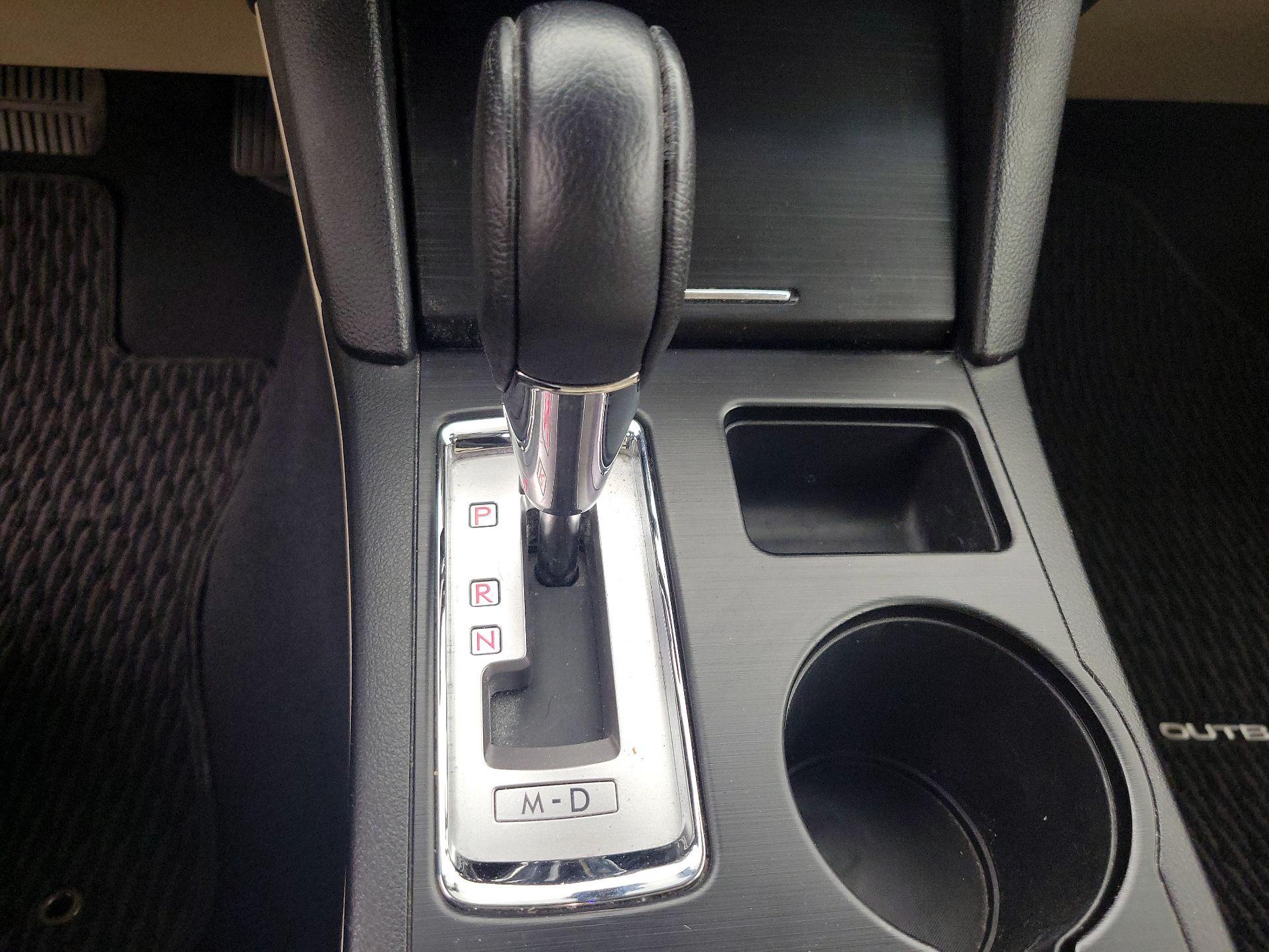 Thumbnail: 2017 Subaru Outback - 18