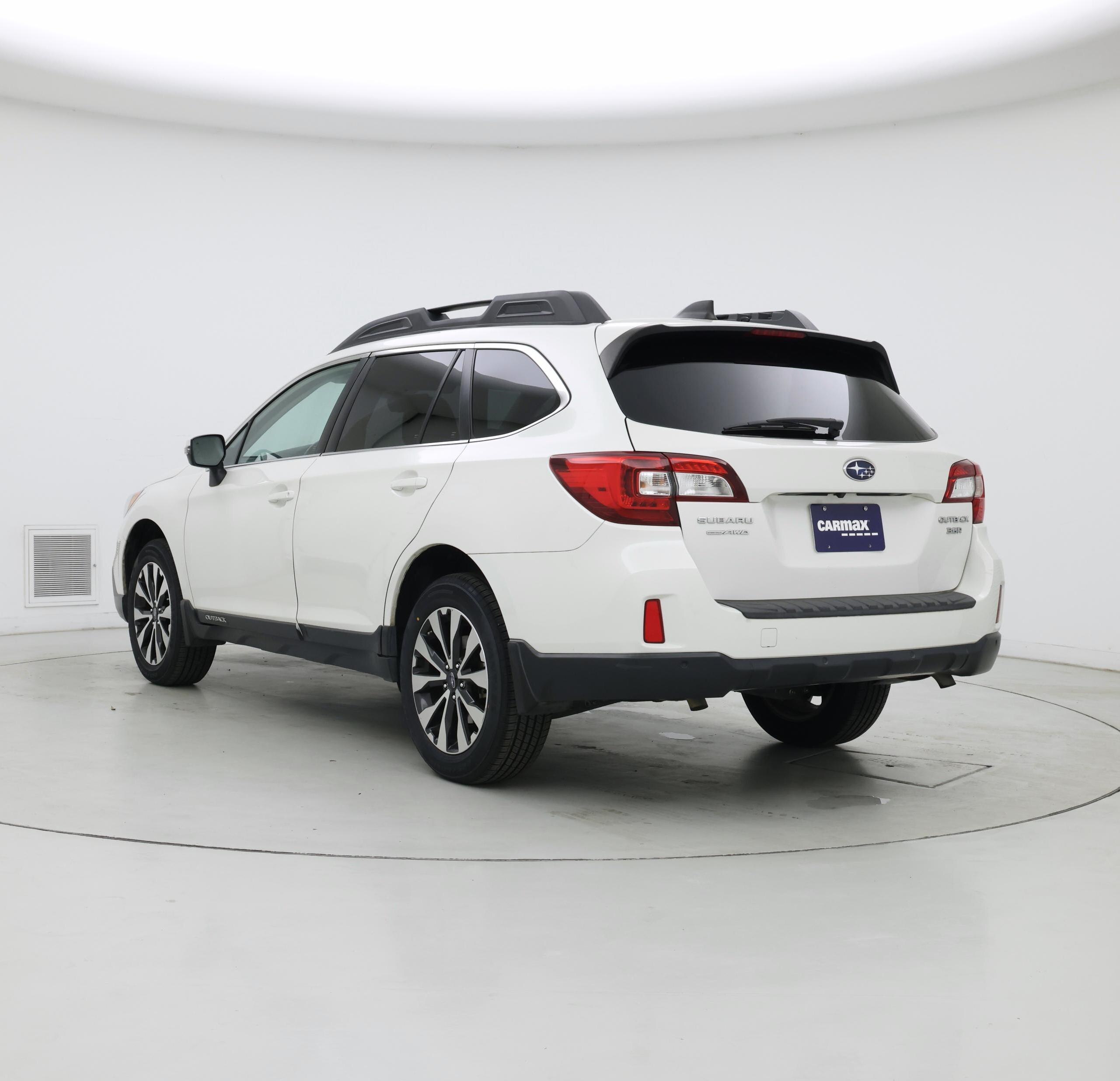 Thumbnail: 2017 Subaru Outback - 2