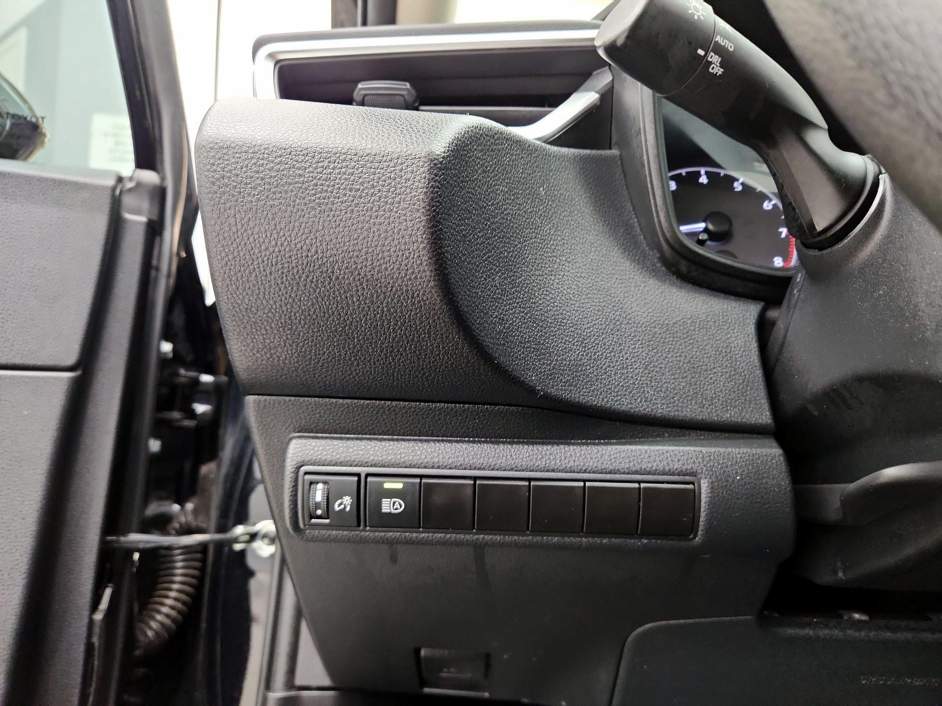 Thumbnail: 2023 Toyota Corolla - 13