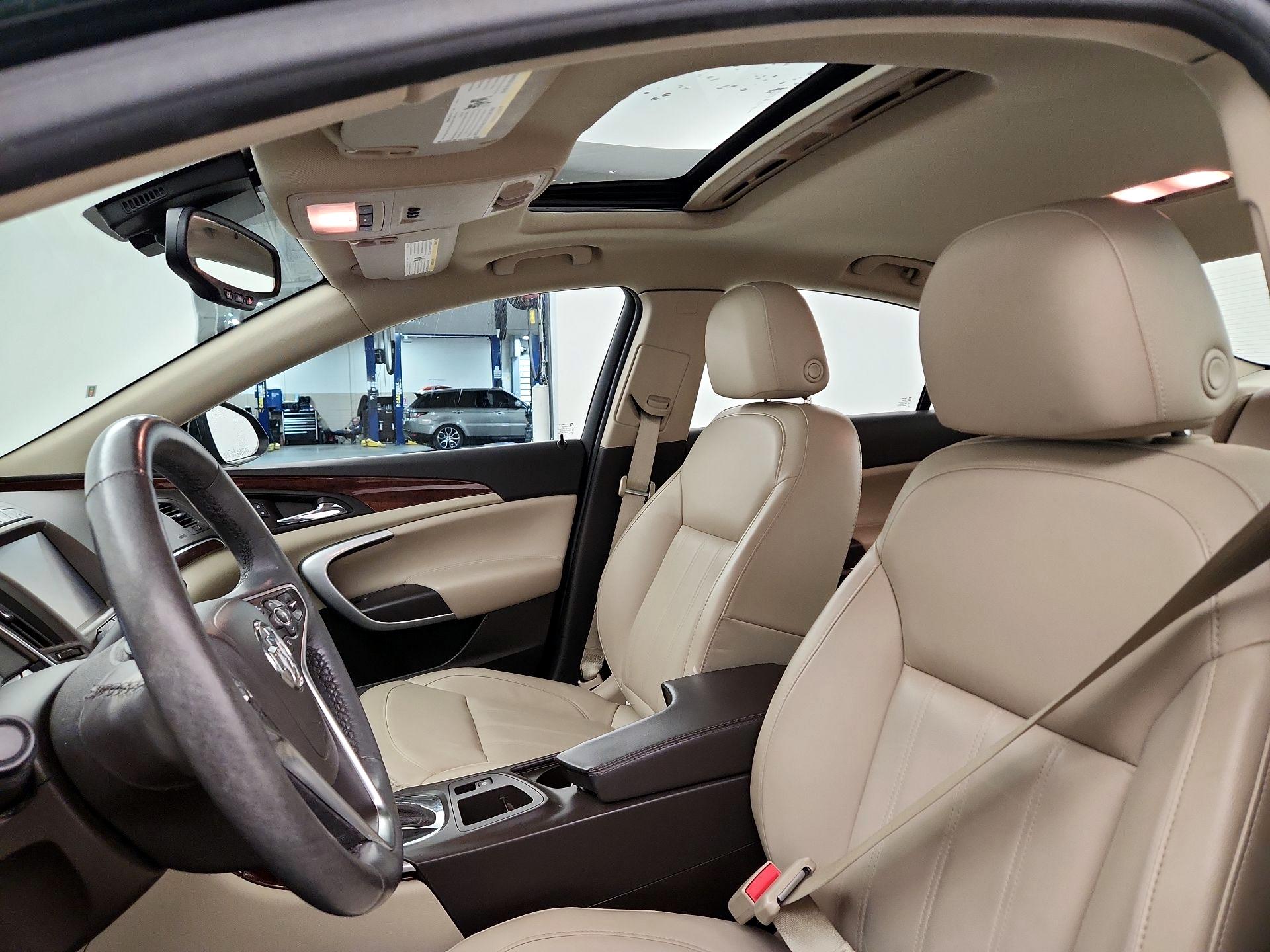 Thumbnail: 2015 Buick Regal - 19