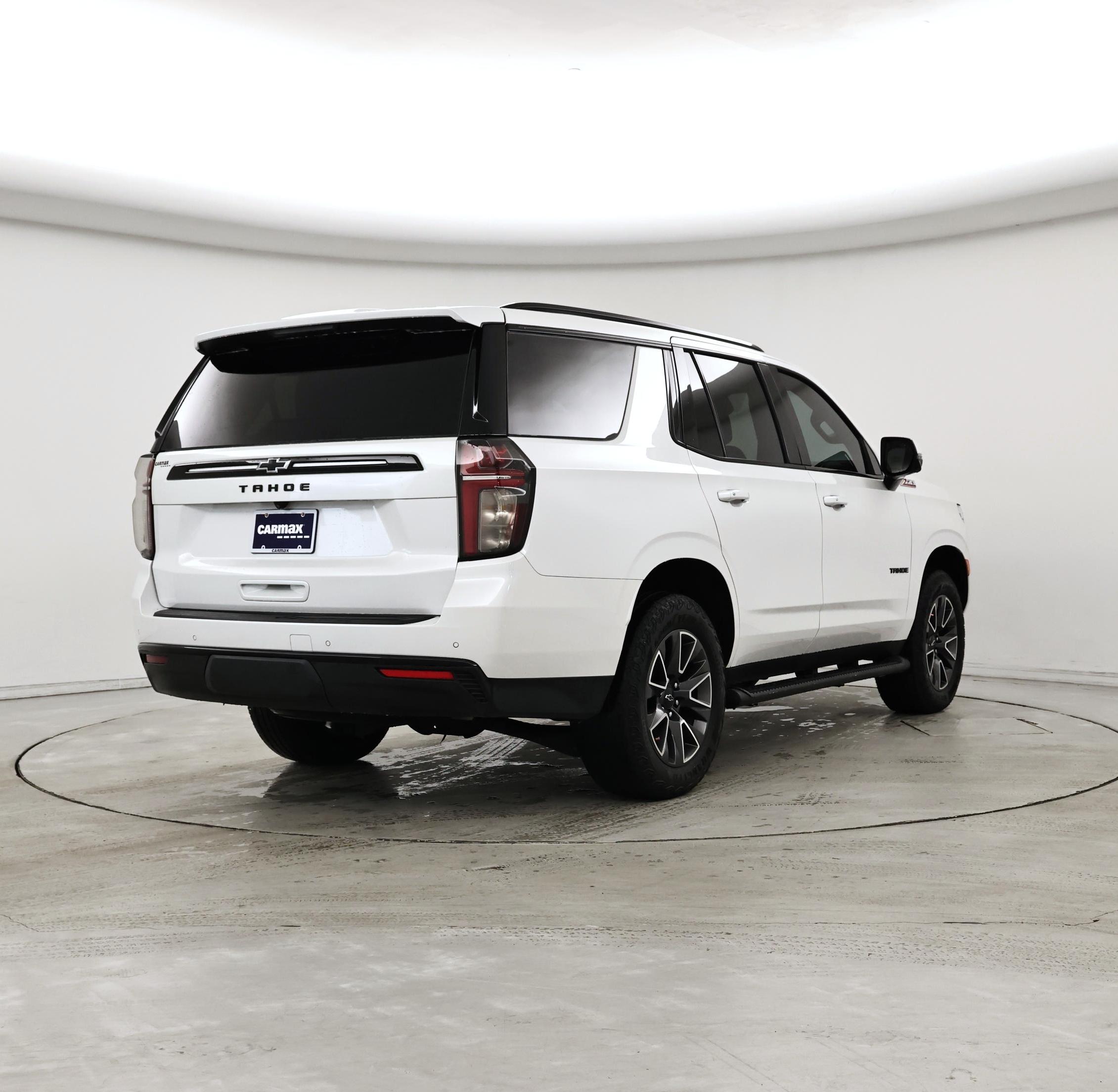 Thumbnail: 2024 Chevrolet Tahoe - 8
