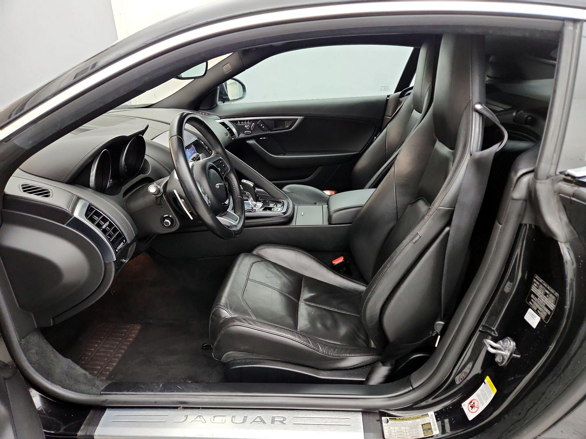 Thumbnail: 2018 Jaguar F-Type - 11