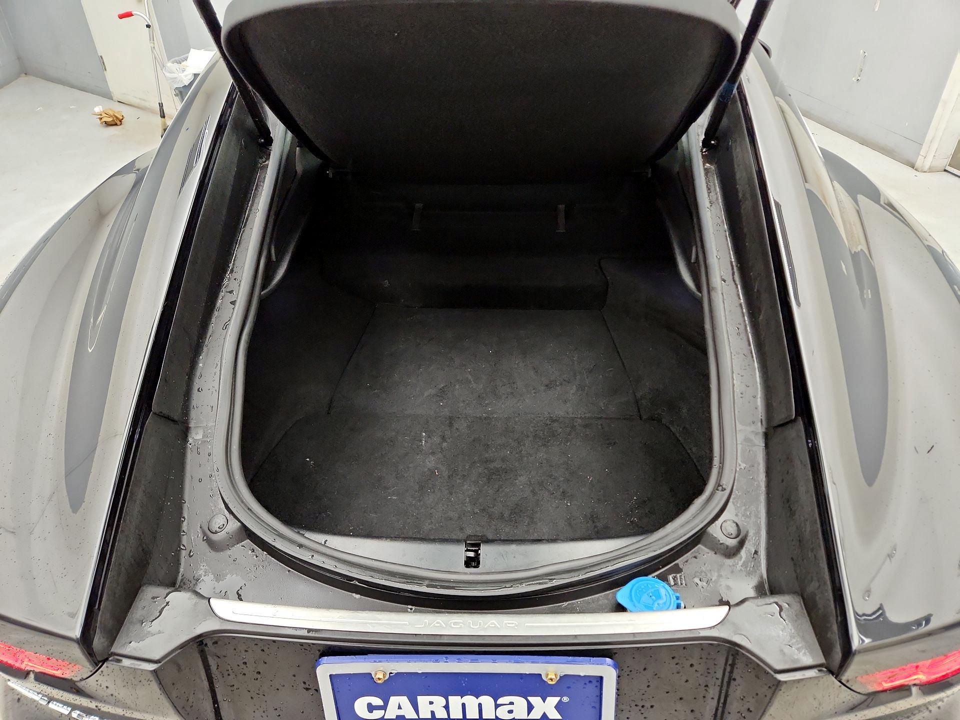 Thumbnail: 2018 Jaguar F-Type - 19