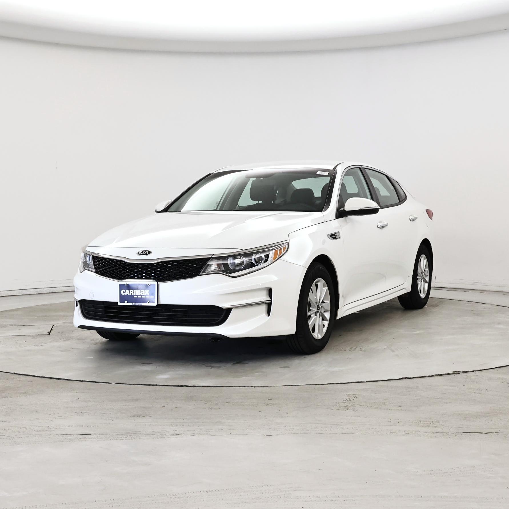 Thumbnail: 2016 Kia Optima - 4