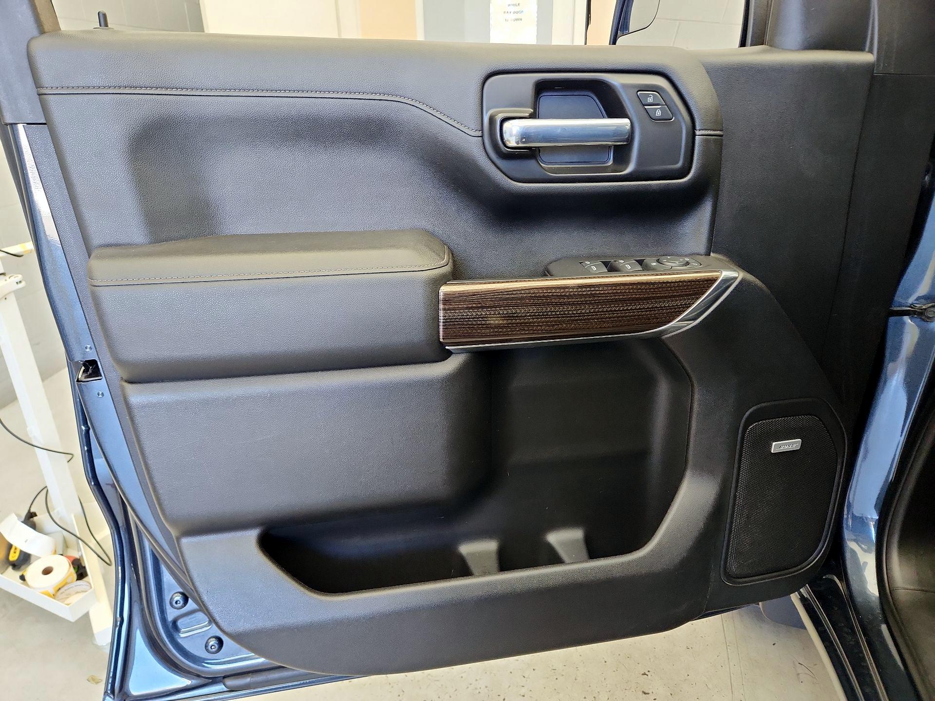 Thumbnail: 2021 Chevrolet Silverado 1500 - 12