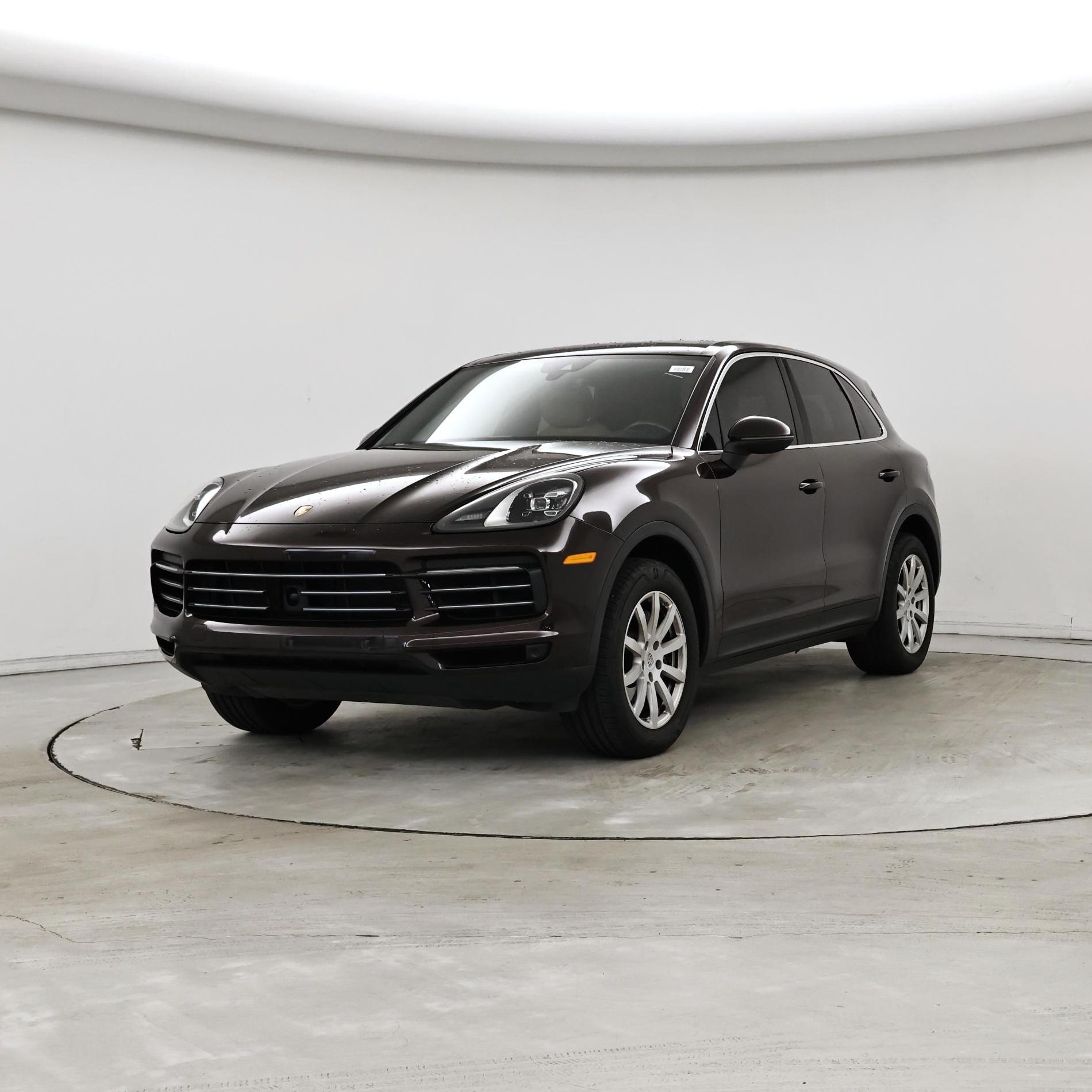 Thumbnail: 2019 Porsche Cayenne - 4