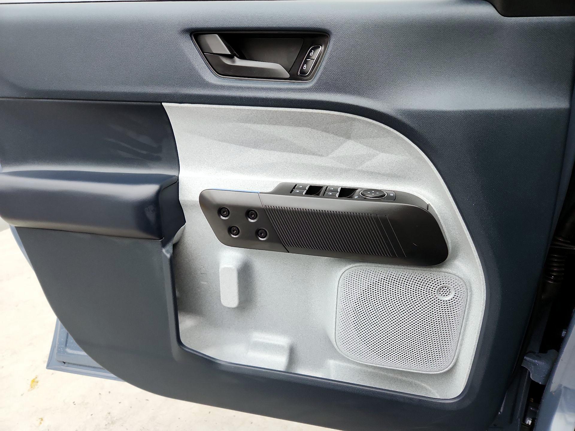 Thumbnail: 2025 Ford Maverick - 12