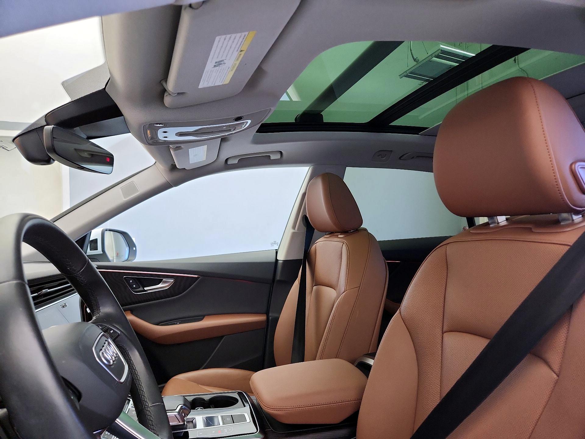 Thumbnail: 2022 Audi Q8 - 20