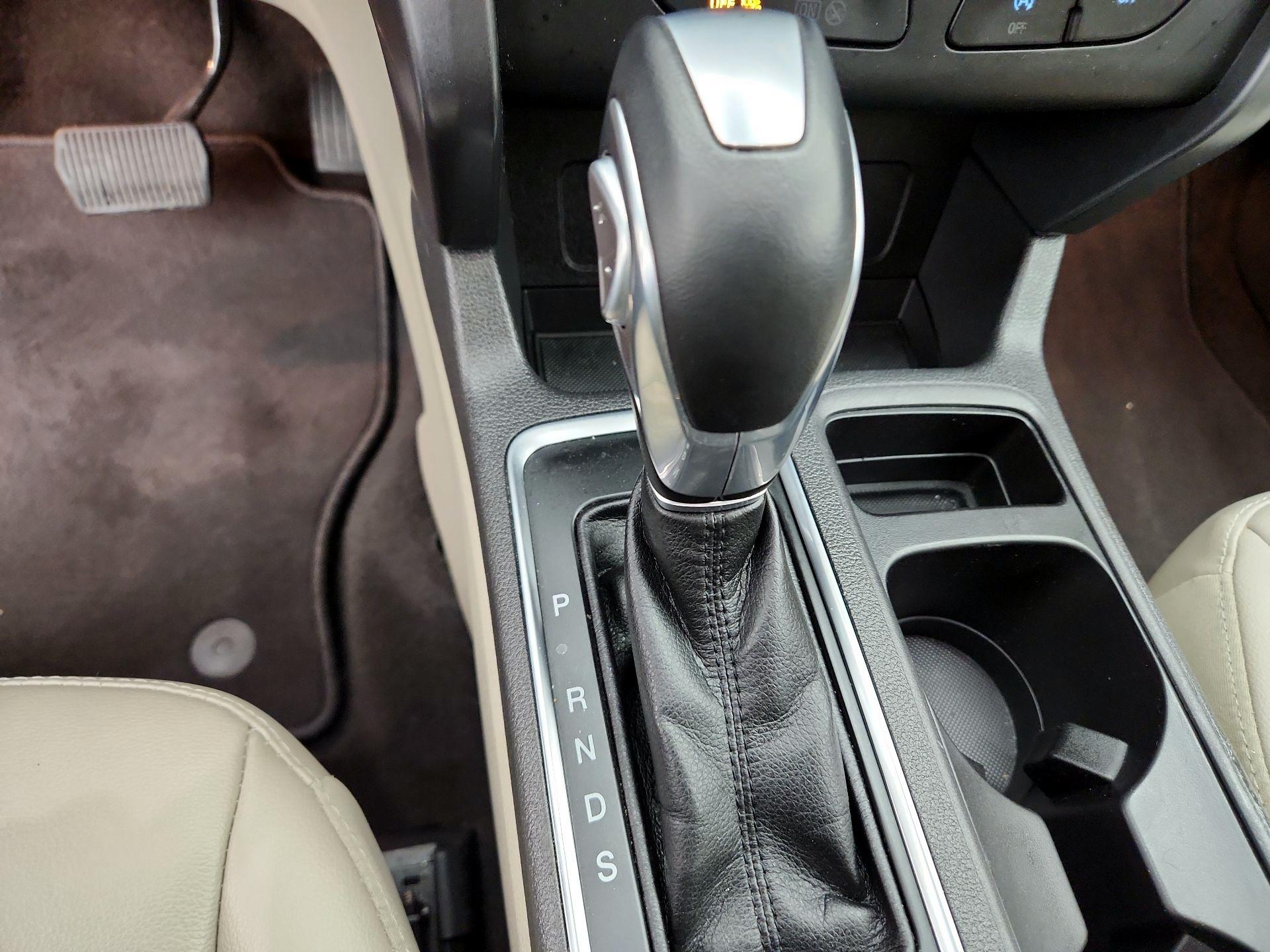 Thumbnail: 2019 Ford Escape - 17