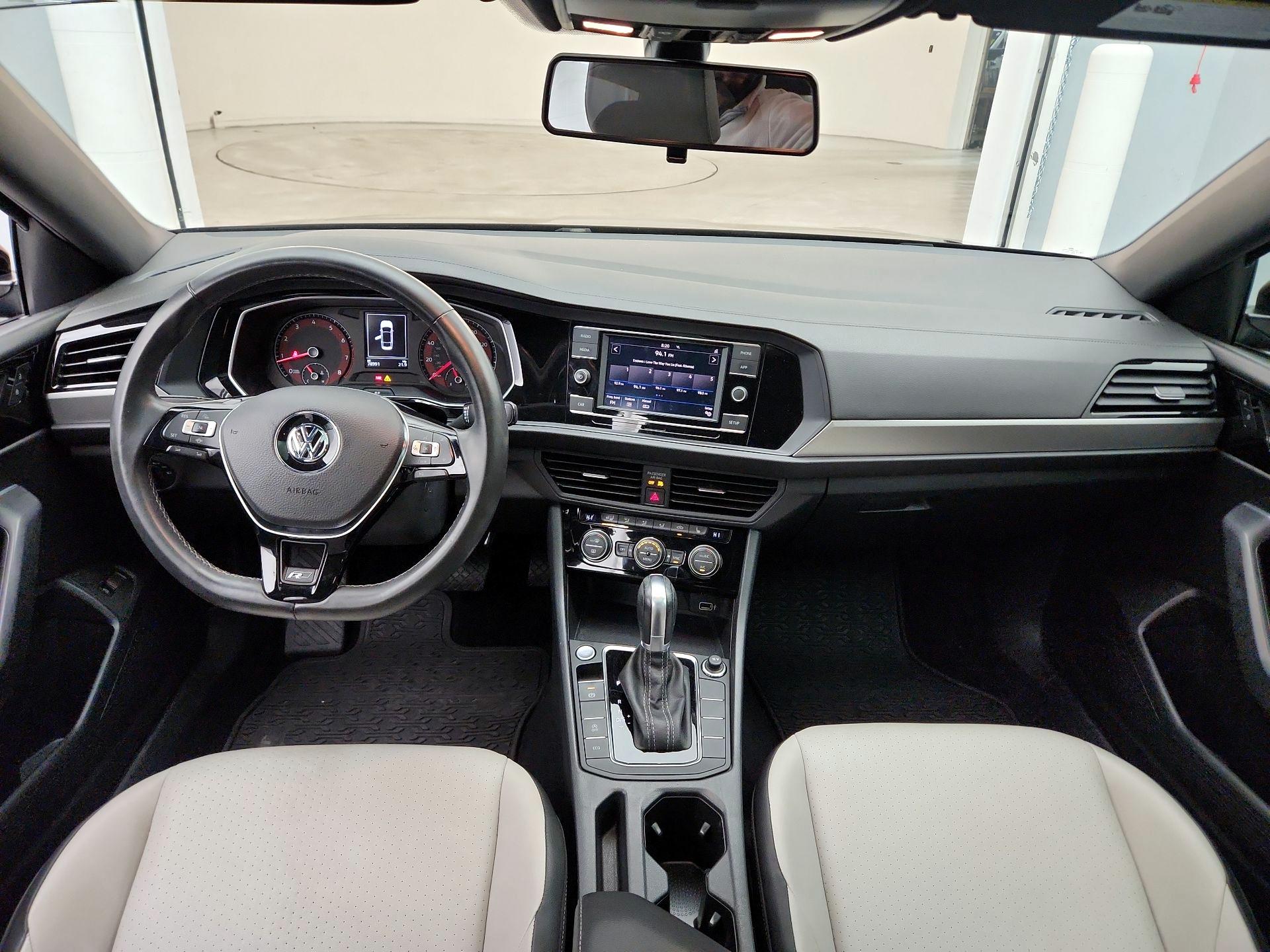 Thumbnail: 2019 Volkswagen Jetta - 9